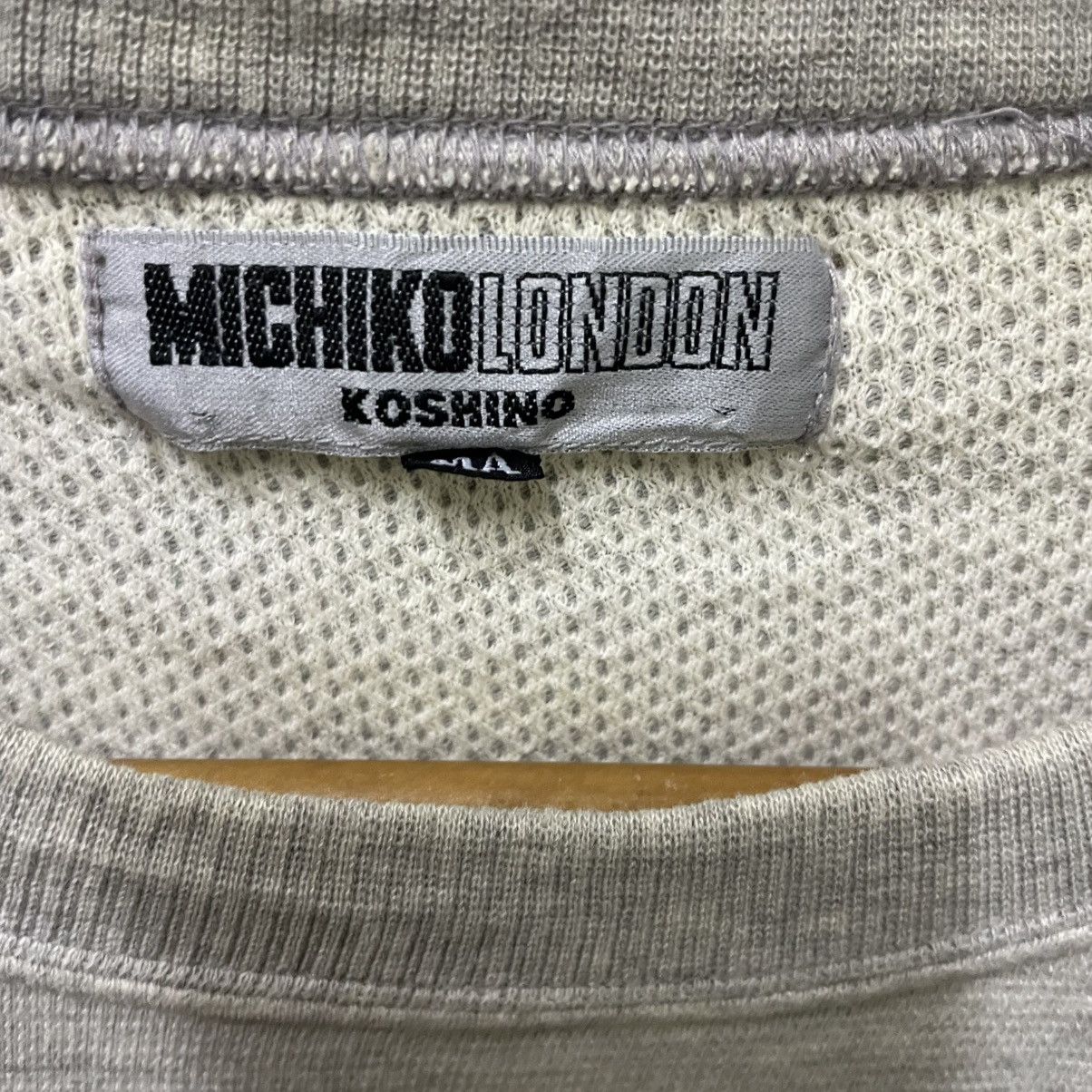Michiko Koshino London vintage michiko london koshino crewneck Size US M / EU 48-50 / 2 - 3 Thumbnail
