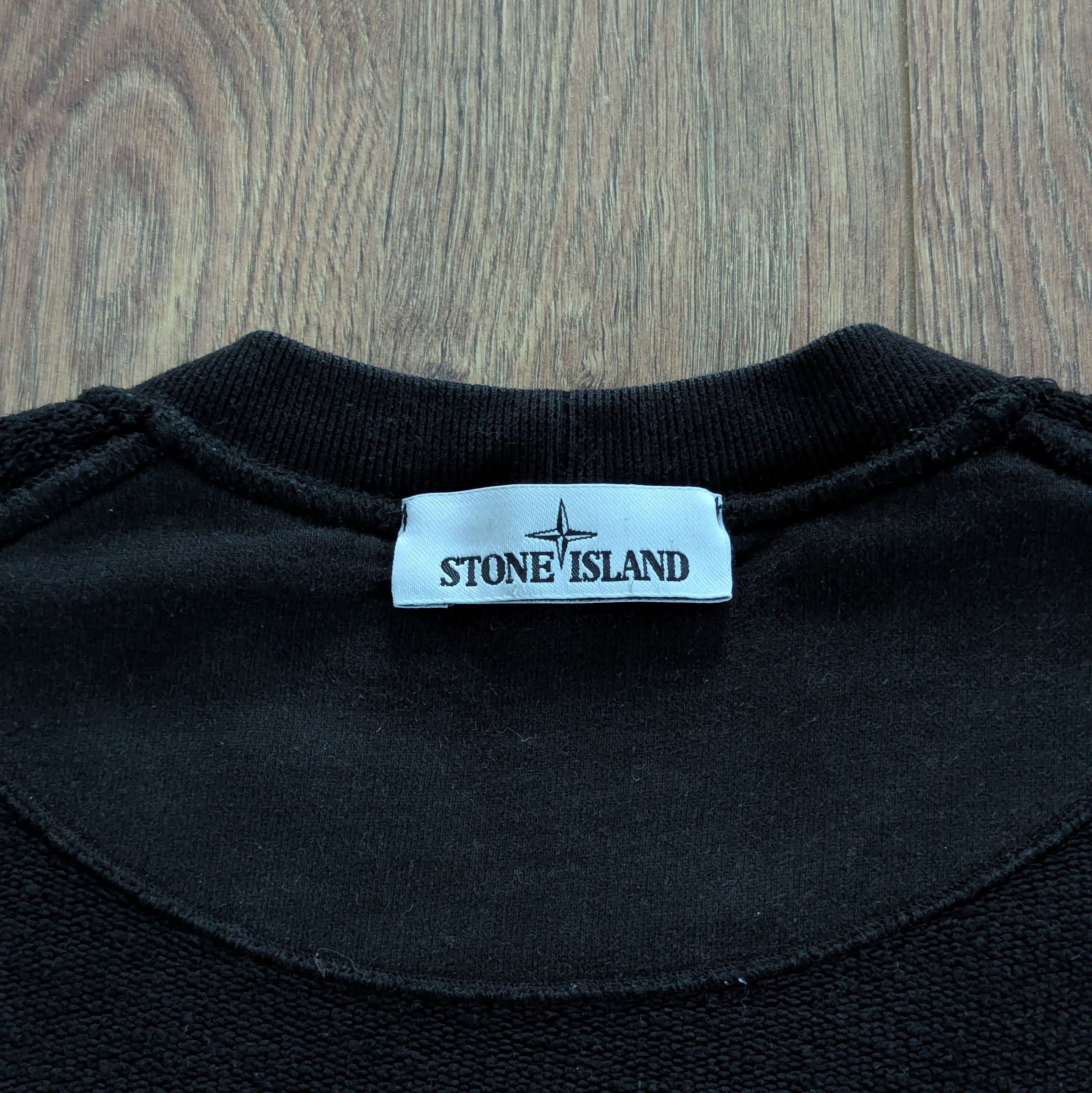 Stone Island STONE ISLAND Mural Graphic Sweatshirt Size M Casual Clothing Size US M / EU 48-50 / 2 - 15 Thumbnail