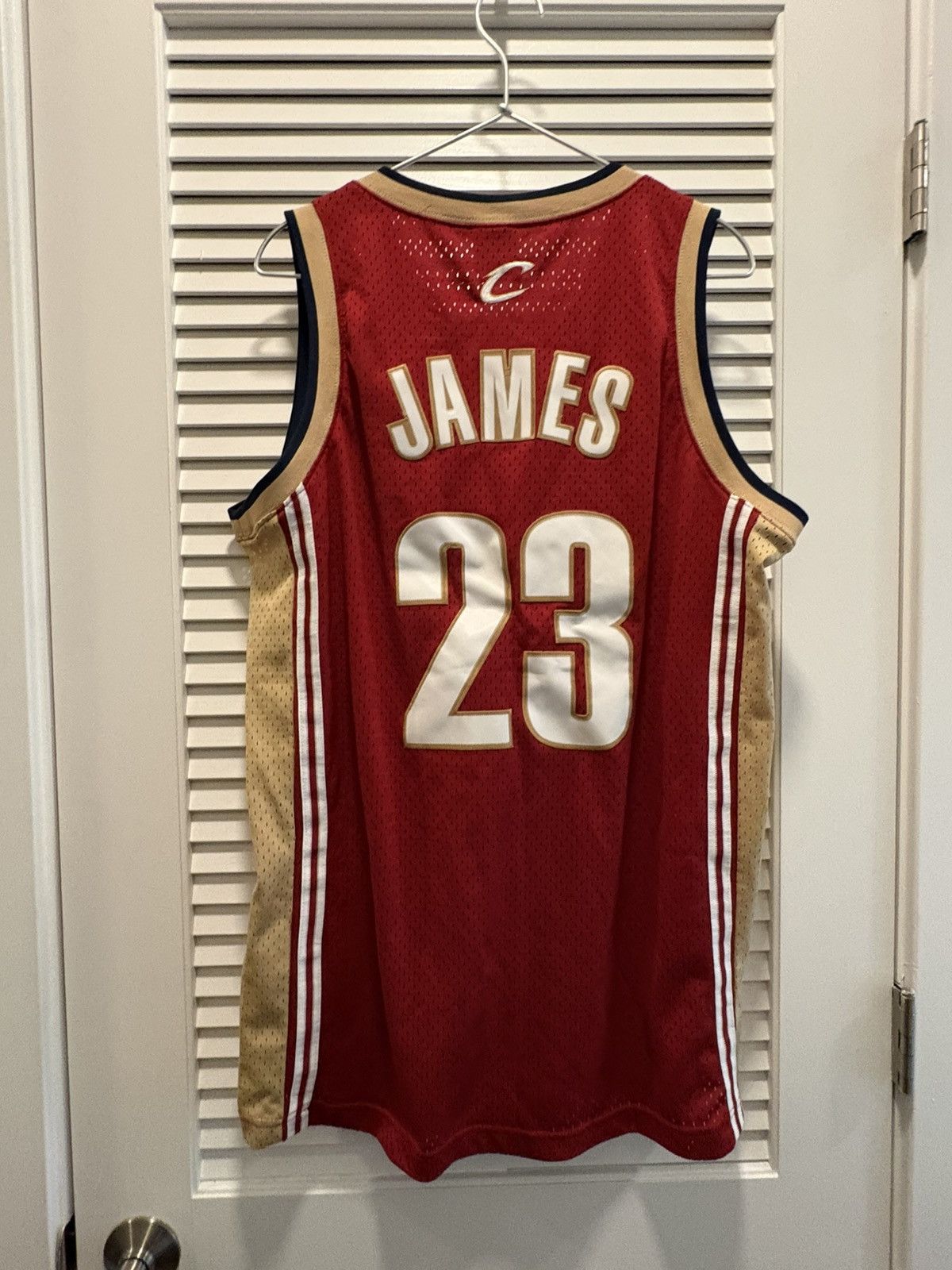 Nike Nike Lebron James Cleveland 23 Away Jersey Medium M 44 Size US M / EU 48-50 / 2 - 2 Thumbnail