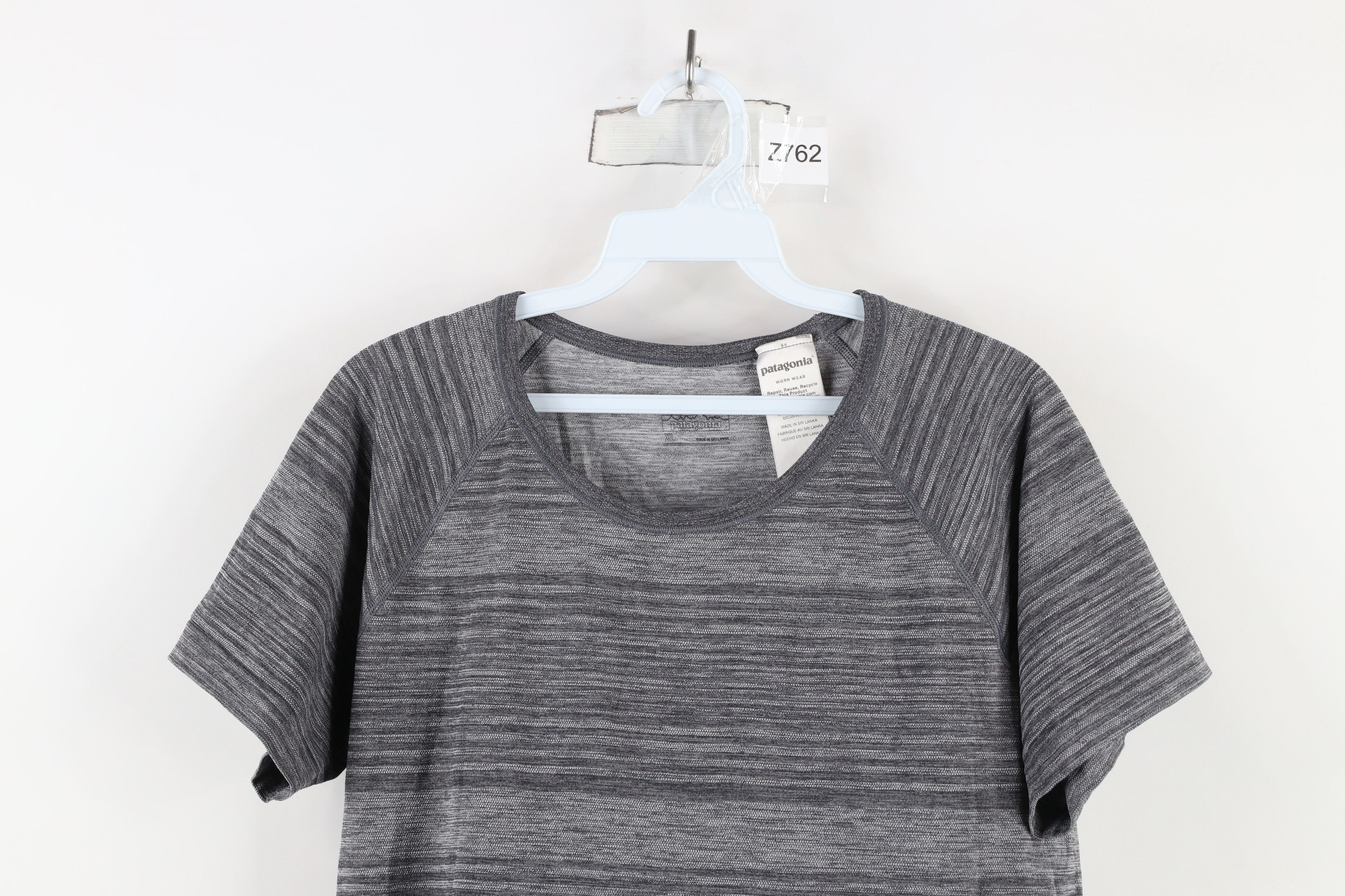 Patagonia × Vintage Patagonia Short Sleeve Running Gym Outdoor T-Shirt Gray Size XL / US 12-14 / IT 48-50 - 2 Thumbnail