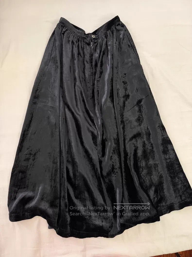 Comme des Garcons Comme des Garcons size M Velvet skirt Size 22" - 6 Thumbnail
