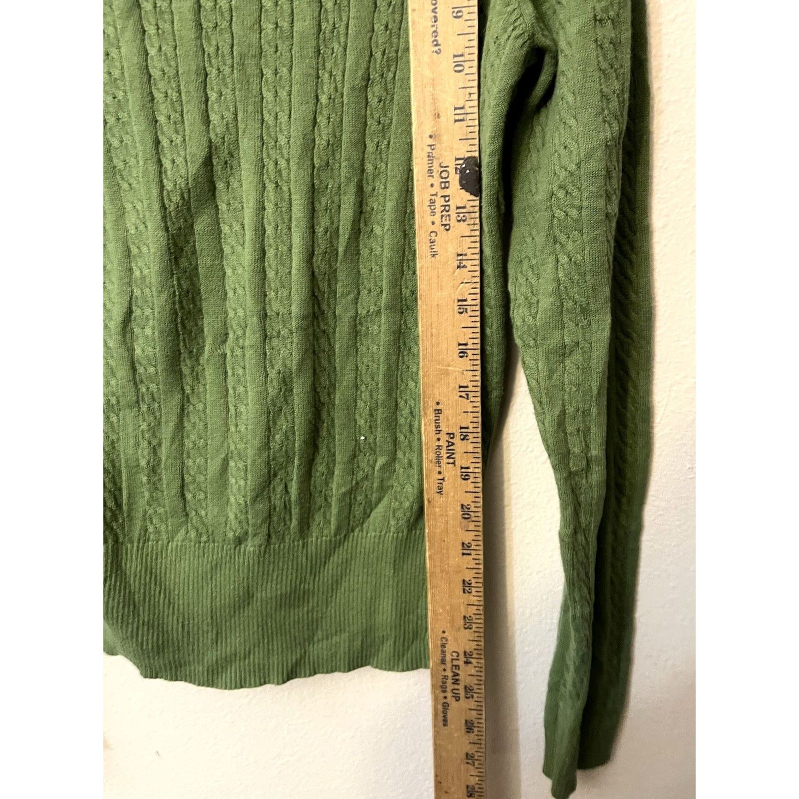 Tommy Hilfiger VINTAGE Tommy Hilfiger Women's Green Cable-Knit V-Neck Pullover Sweater L Size L / US 10 / IT 46 - 4 Thumbnail