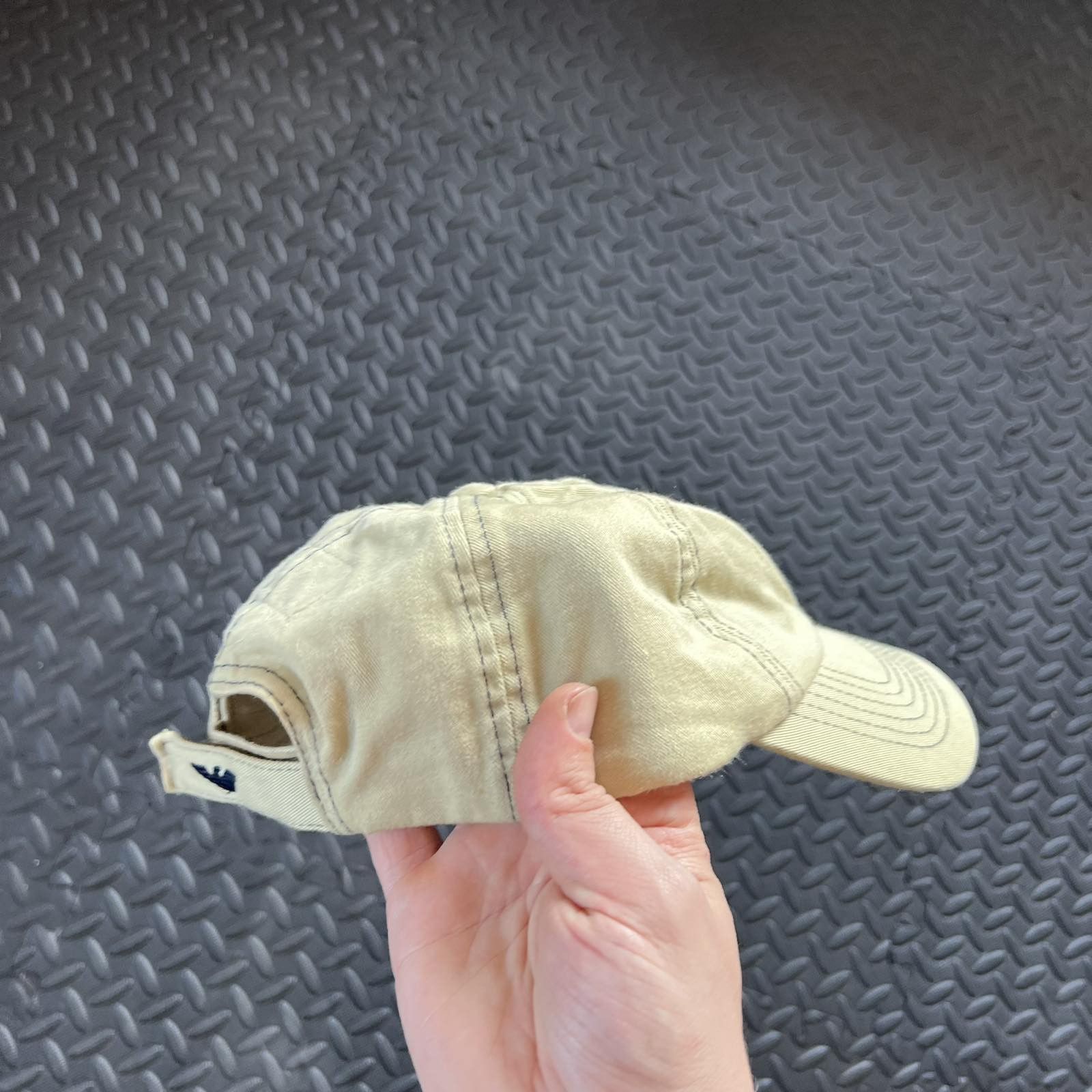 Emporio Armani Armani Jeans Cap Logo Hat Beige One Size Size ONE SIZE - 4 Thumbnail