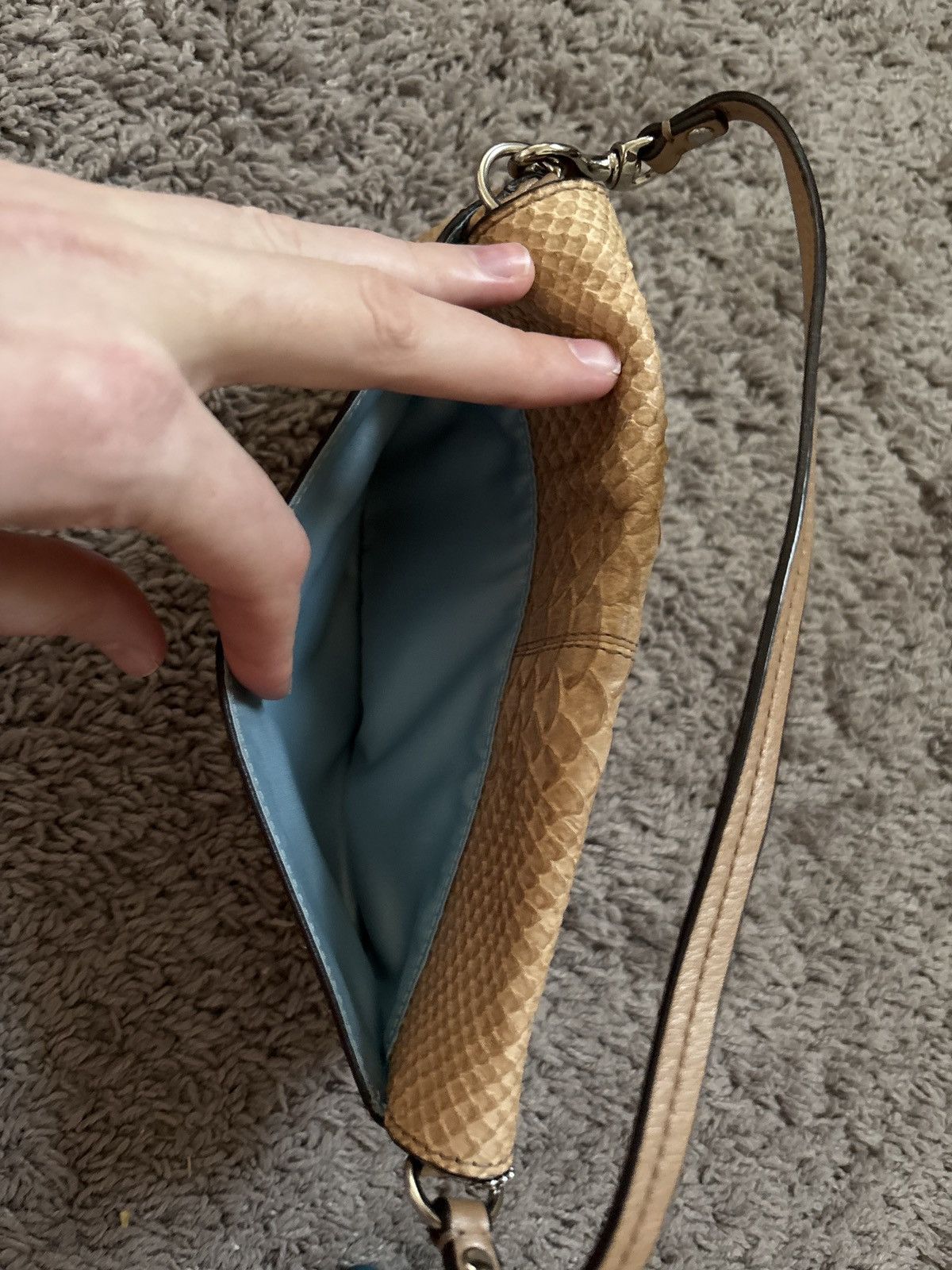 Coach Coach Alligator Skin Clutch/ Wristlet with removable strap Size ONE SIZE - 5 Thumbnail