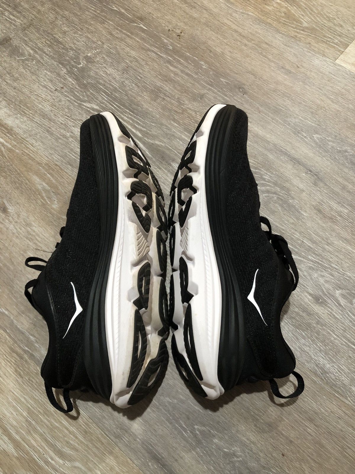 Hoka Hoka Gaviota 5 1134235 BWHT Size US 9 / IT 39 - 14 Thumbnail