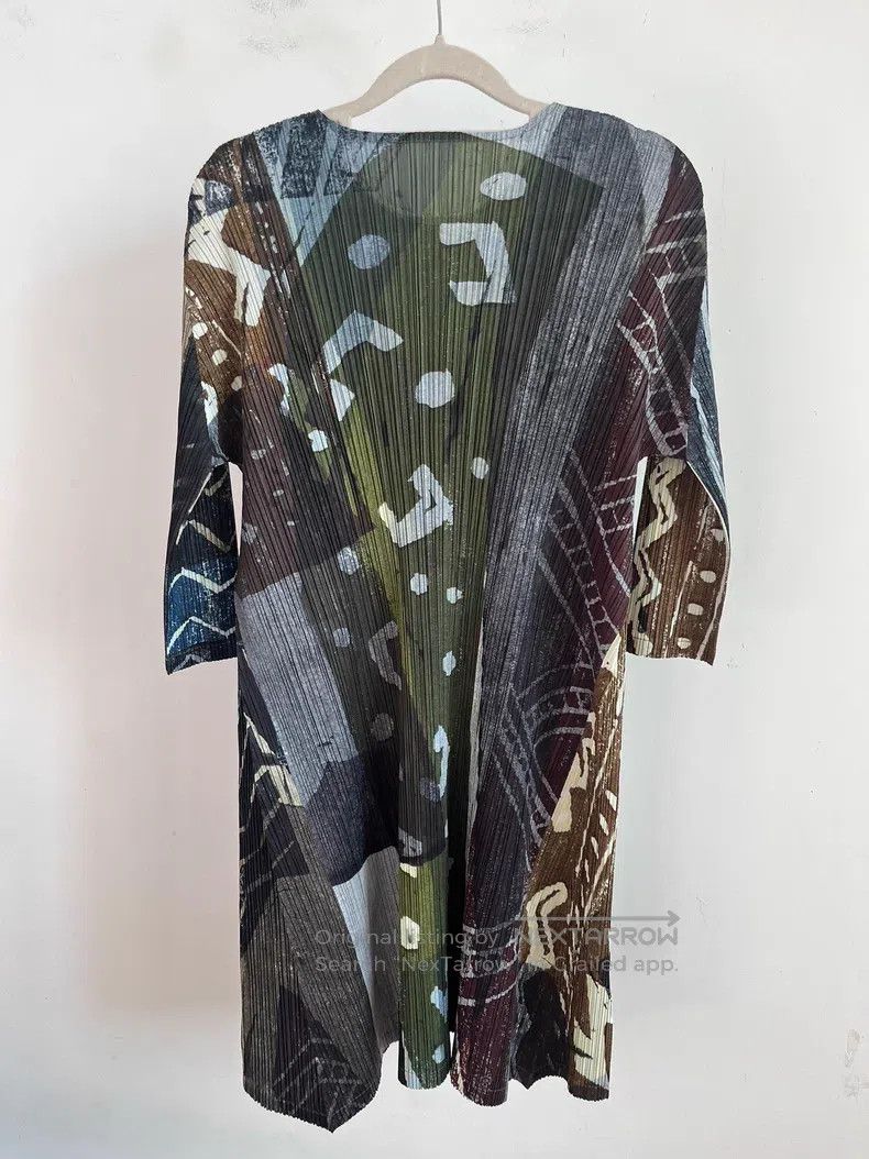 Issey Miyake Issey Miyake Green Short-Sleeve Top Size L / US 10 / IT 46 - 2 Thumbnail