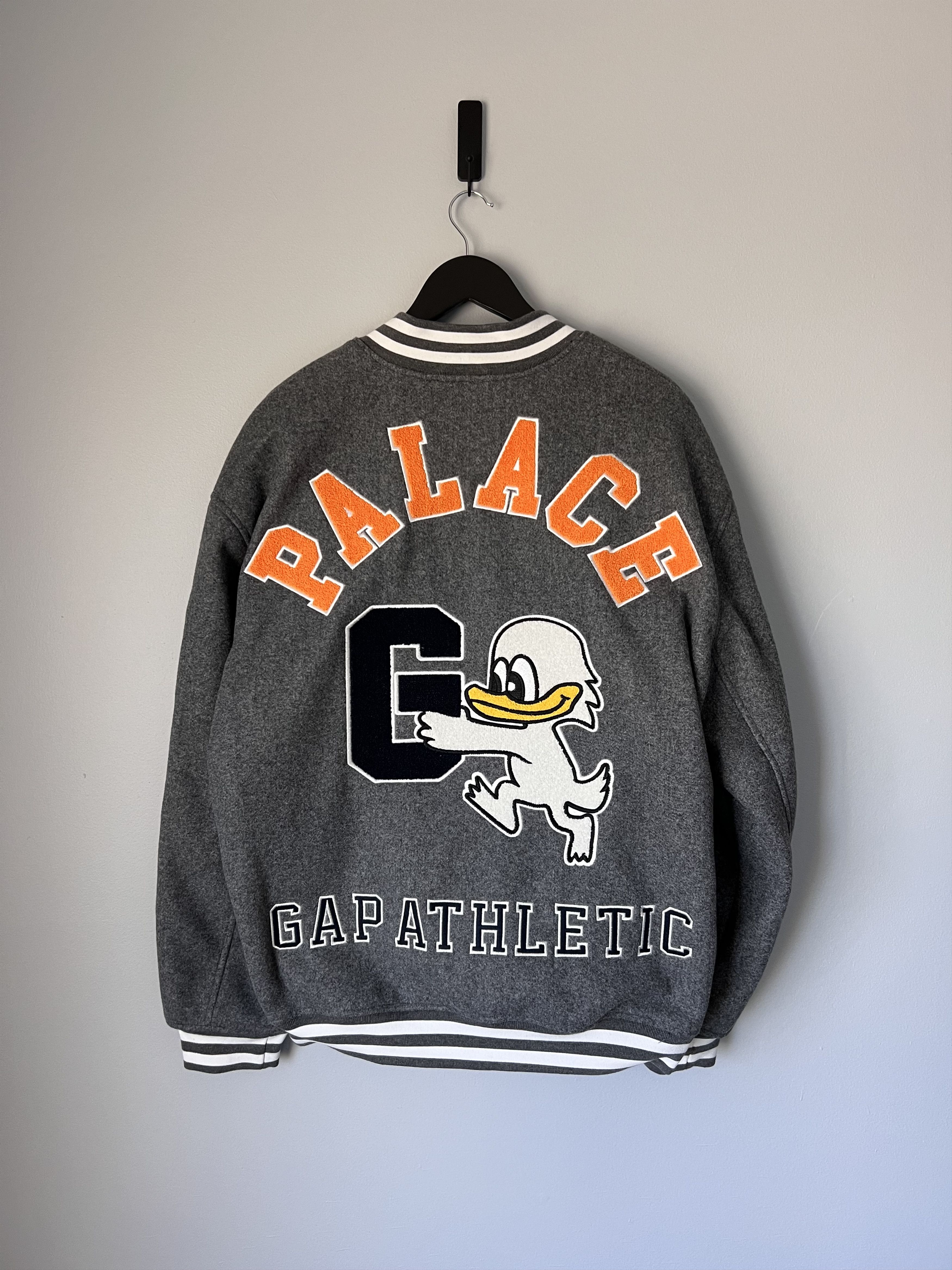 Gap × Palace Gap Palace Varsity Jacket in Grey Size US XL / EU 56 / 4 - 6 Thumbnail