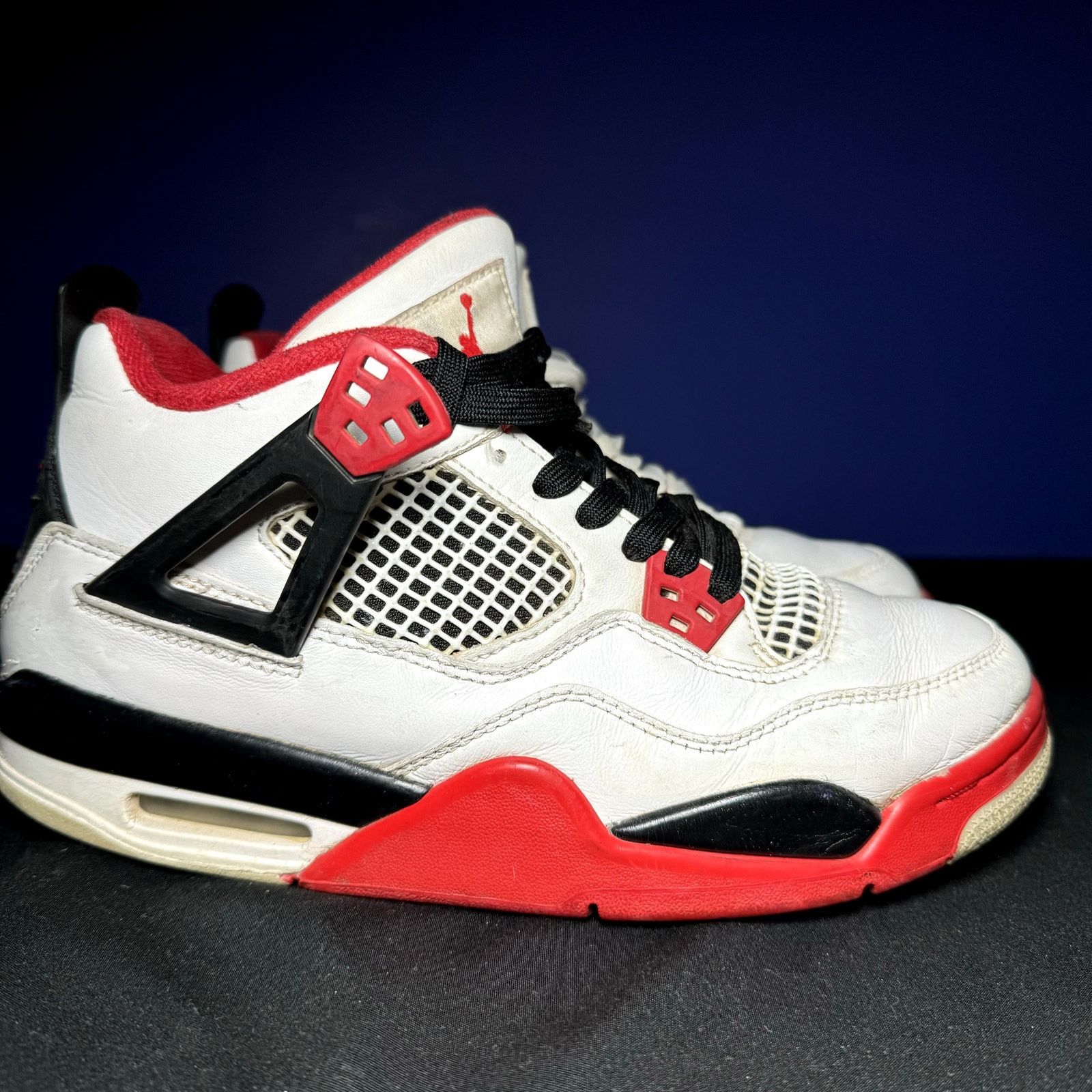 Jordan Brand × Nike Nike Air Jordan 4 Retro OG GS Fire Red 2020 - Size 6.5 Size US 6.5 / EU 39-40 - 1 Thumbnail