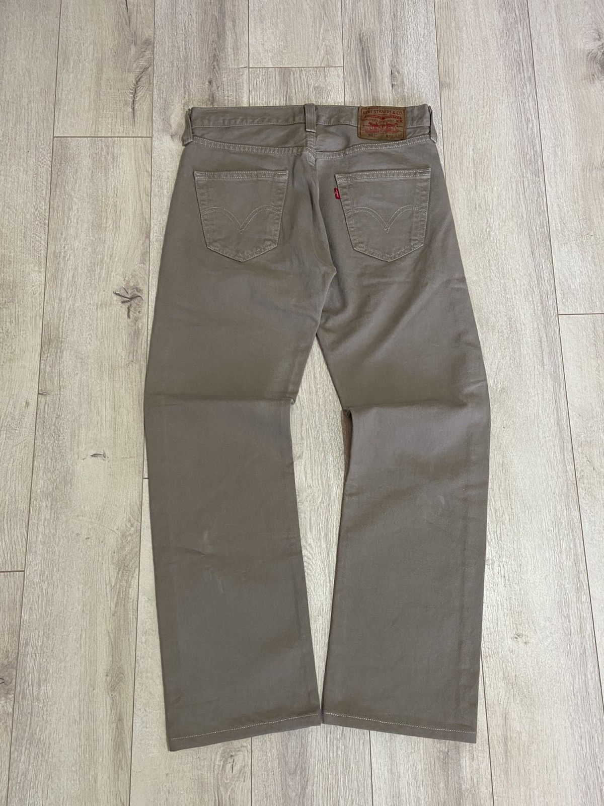 Levi's × Vintage Levi’s 501 pants 90s vintage brown size W30 L30 Size US 30 / EU 46 - 1 Thumbnail
