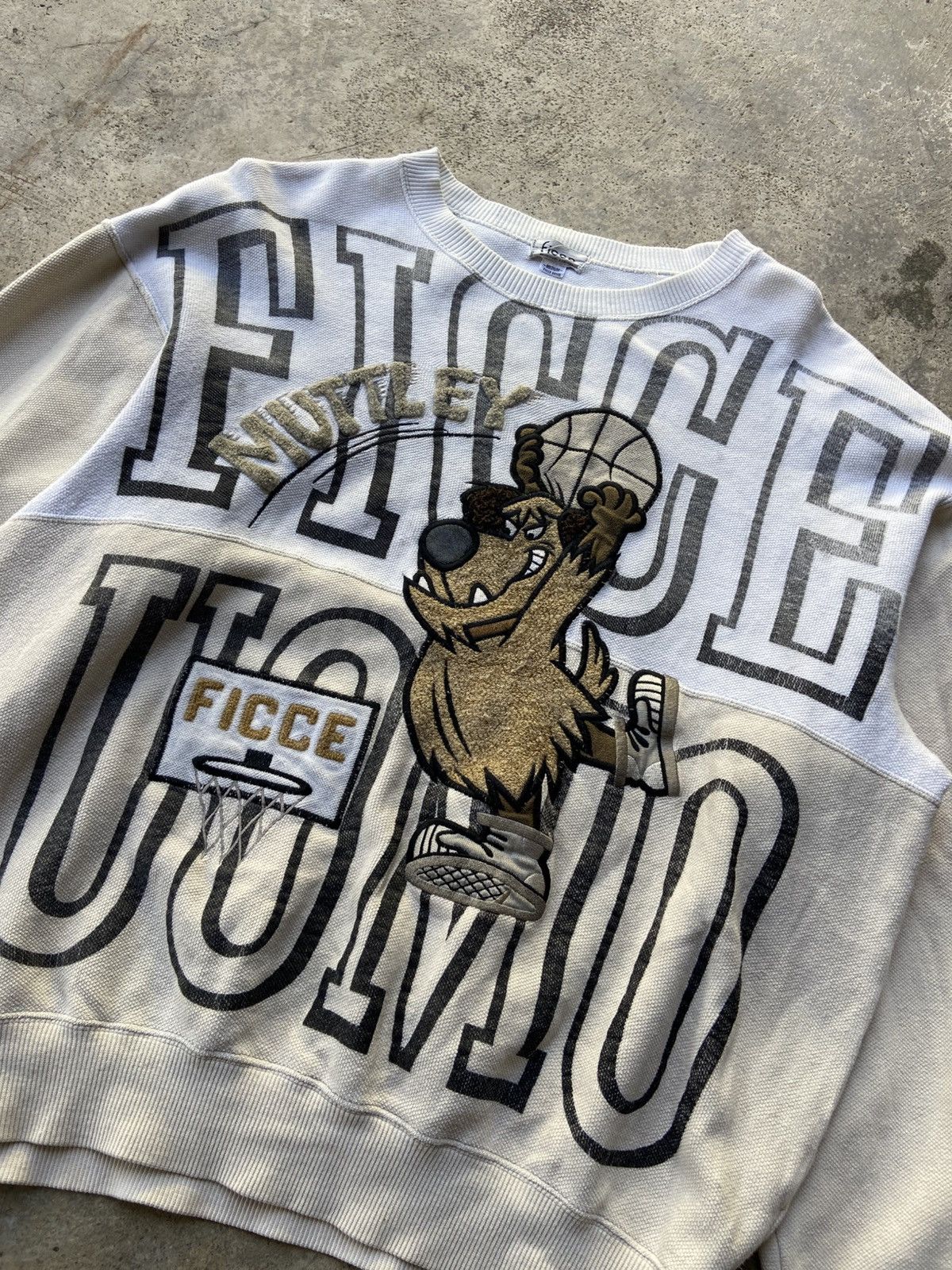 Yoshiyuki Konishi Vintage 90’s Ficce Uomo x Looney Tunes Big Logo Sweatshirt Size US L / EU 52-54 / 3 - 2 Thumbnail