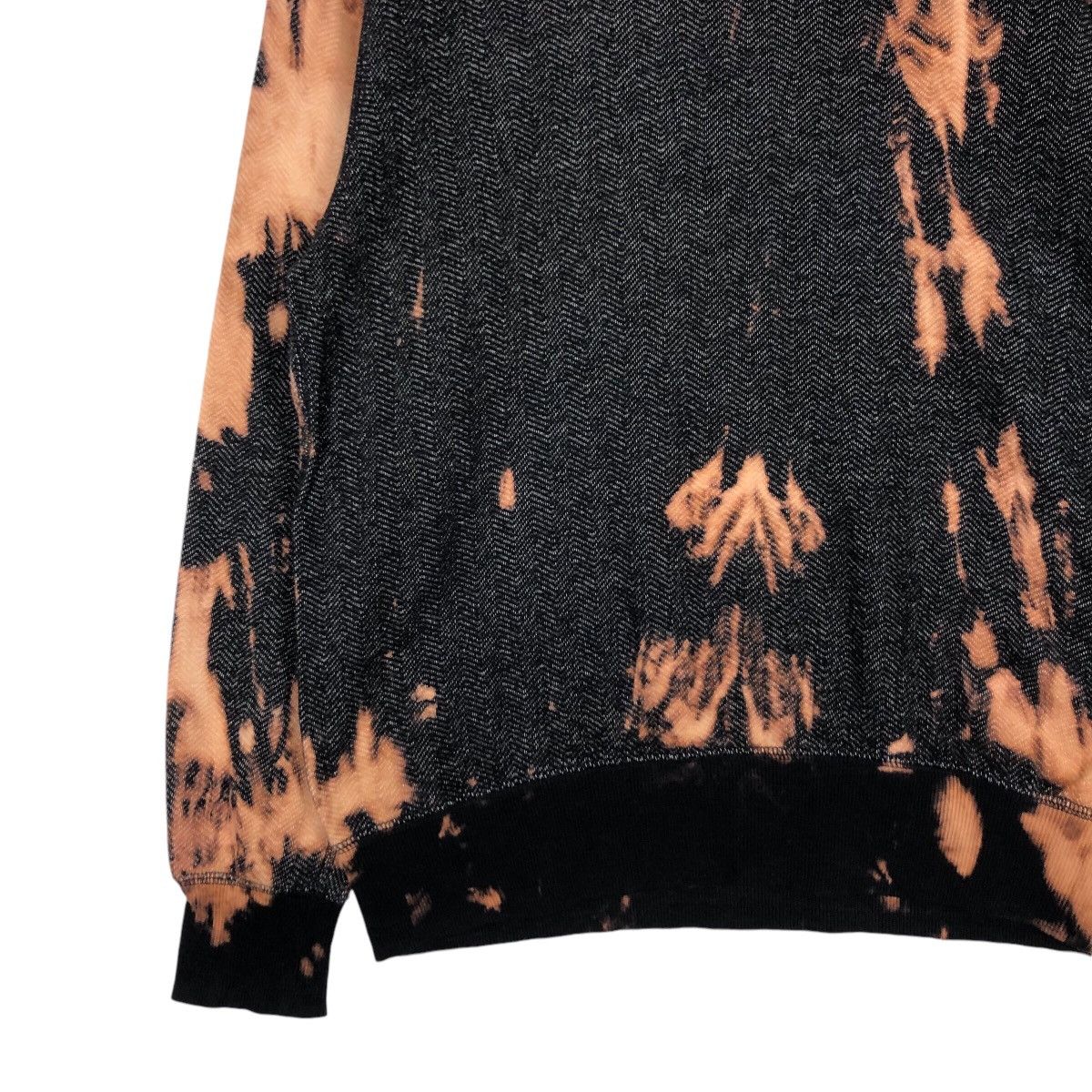 Japanese Brand Custom Bleach Sweatshirt Black Orange Rare Size US S / EU 44-46 / 1 - 2 Thumbnail