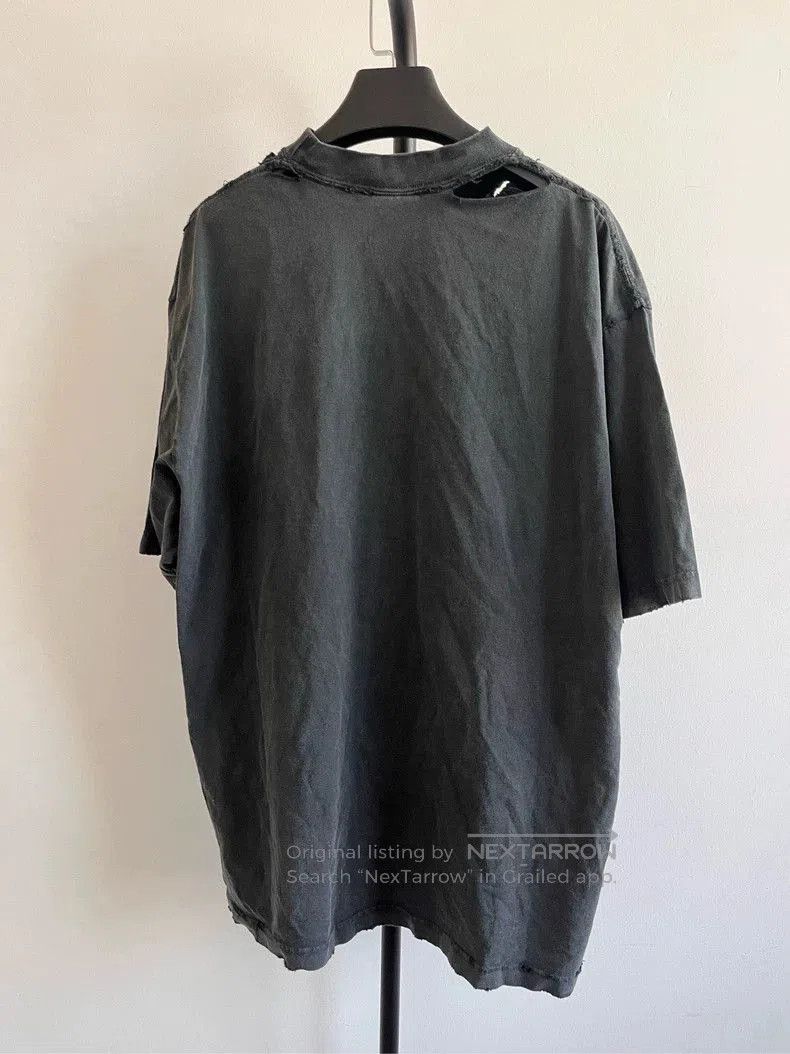 Balenciaga Balenciaga Solid Crew Neck T-Shirt. Size US M / EU 48-50 / 2 - 2 Thumbnail