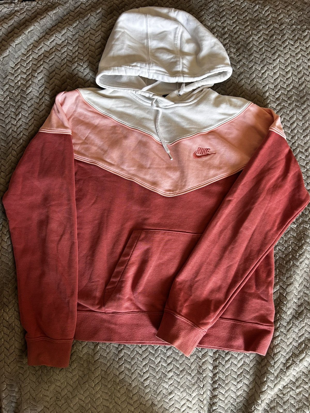 Nike pink hoodie for woman Size S / US 4 / IT 40 - 1 Thumbnail