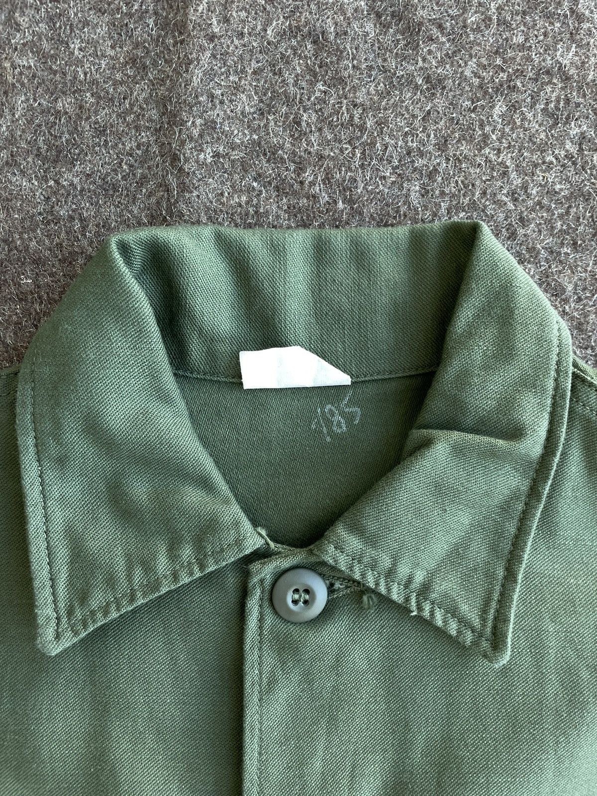 Vintage Men’s US Army Man’s Cotton Sateen OG 107 Shirt Size US S / EU 44-46 / 1 - 5 Thumbnail