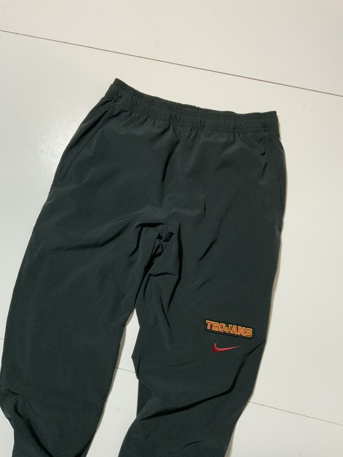 Nike Nike Sportswear USC Trojans Track & Field Training Gym Pants Size US 30 / EU 46 - 5 Thumbnail