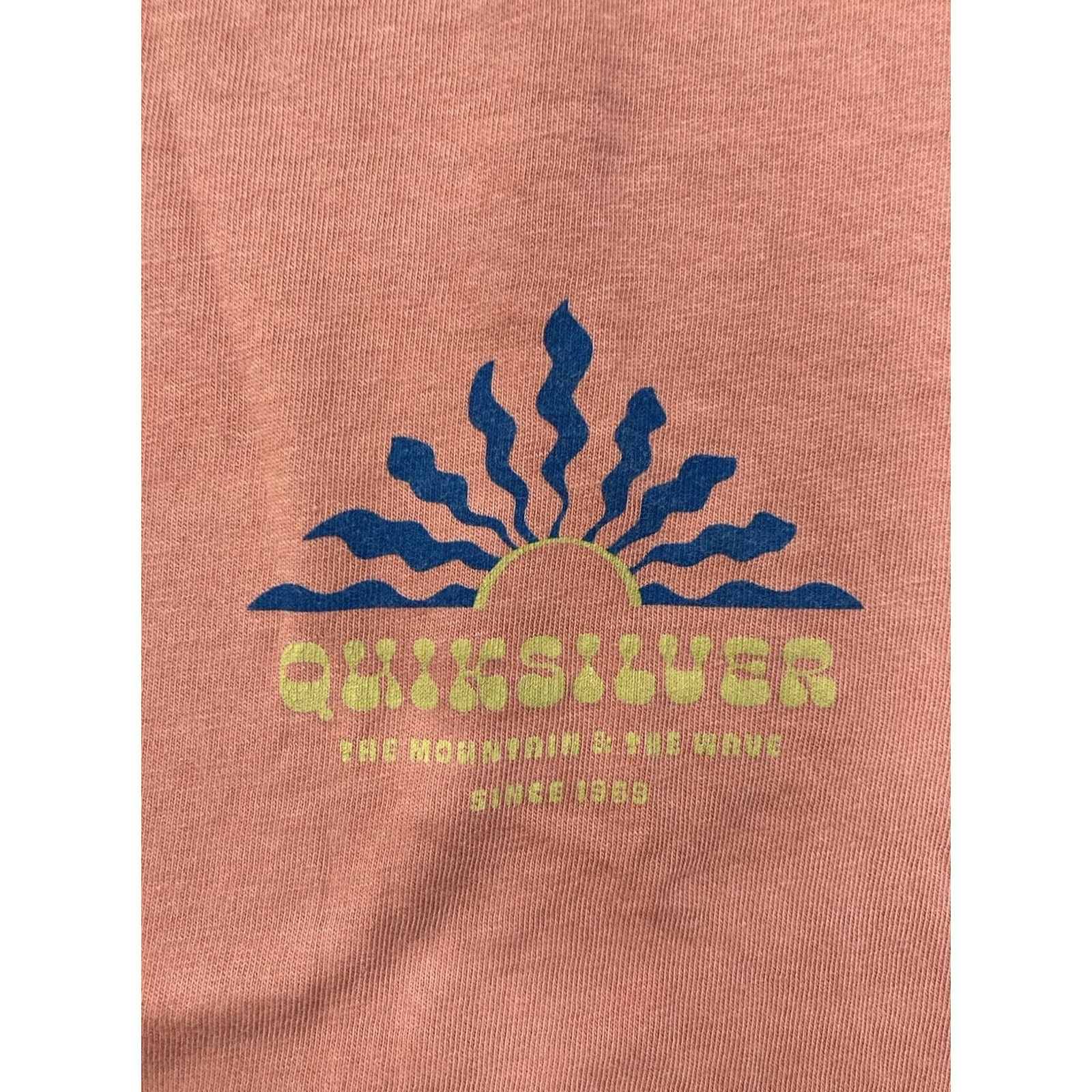Quiksilver VINTAGE Quiksilver The Mountain & The Wave Graphic T-shirt Men Large Oversized Orange Size US L / EU 52-54 / 3 - 4 Thumbnail