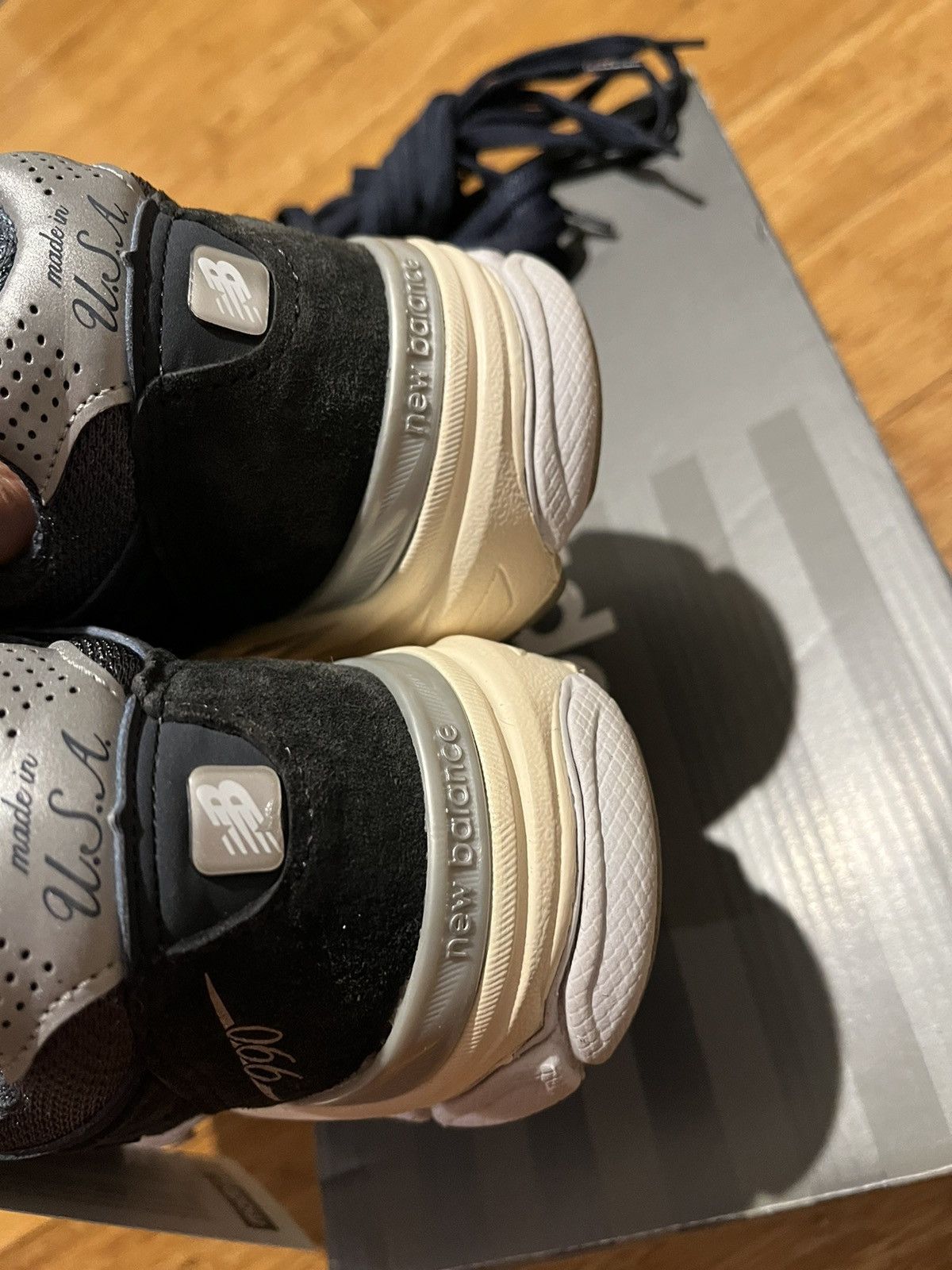 Kith × New Balance US 5.5 KITH X NEW BALANCE 990 V3 genesis Size US 5.5 / EU 38 - 7 Thumbnail
