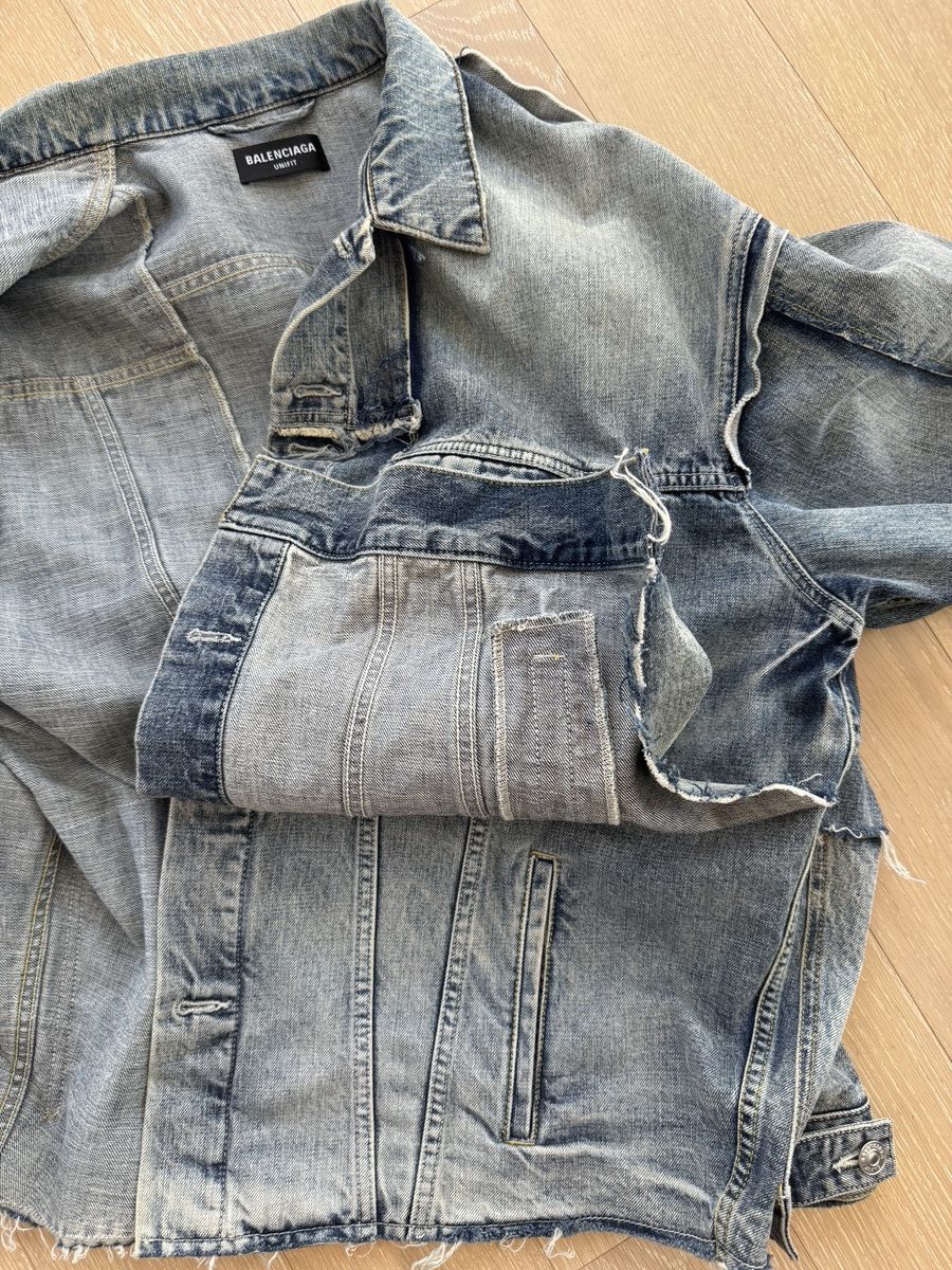 Balenciaga Balenciaga Deconstructed Cropped Denim Jacket Size US L / EU 52-54 / 3 - 5 Thumbnail