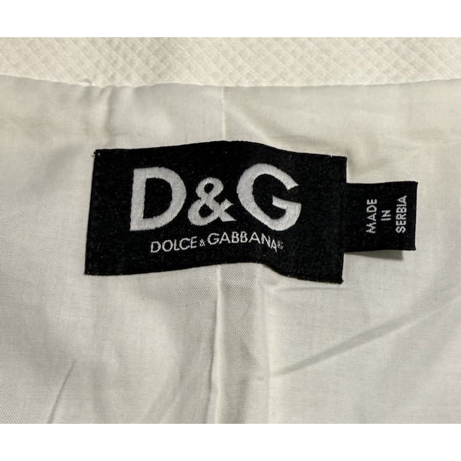 Dolce & Gabbana Dolce & Gabbana Short Blazer White Pearl Button Size 40 Mint Size S / US 4 / IT 40 - 4 Thumbnail