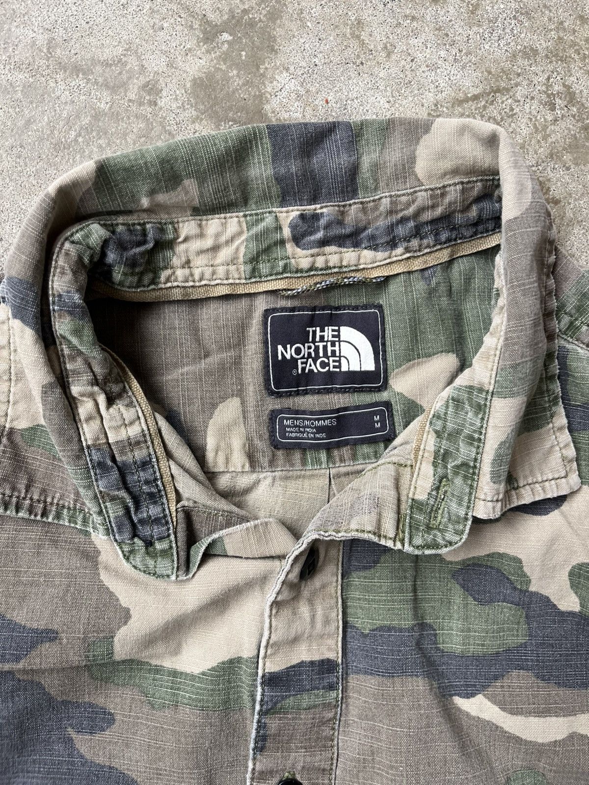 The North Face Vintage The North Face Camouflage Button Up Size US M / EU 48-50 / 2 - 3 Thumbnail