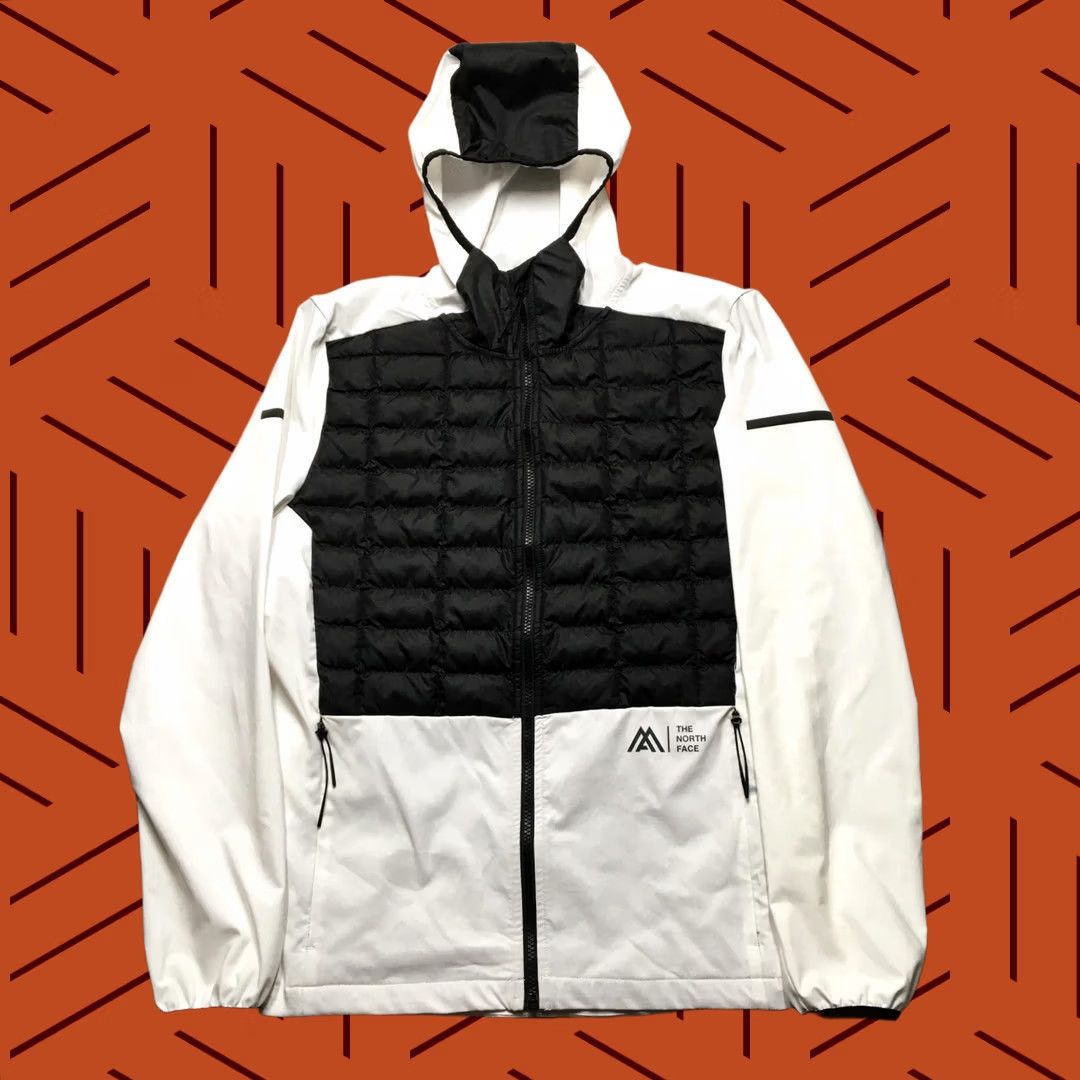 The North Face The North Face ThermoBall Eco Jacket Mens L White Black Hooded Puffer Zip Front Zip Hem Lined Quilted Logo Front Pockets Hiking Winter Regular Fit Size US L / EU 52-54 / 3 - 1 Thumbnail