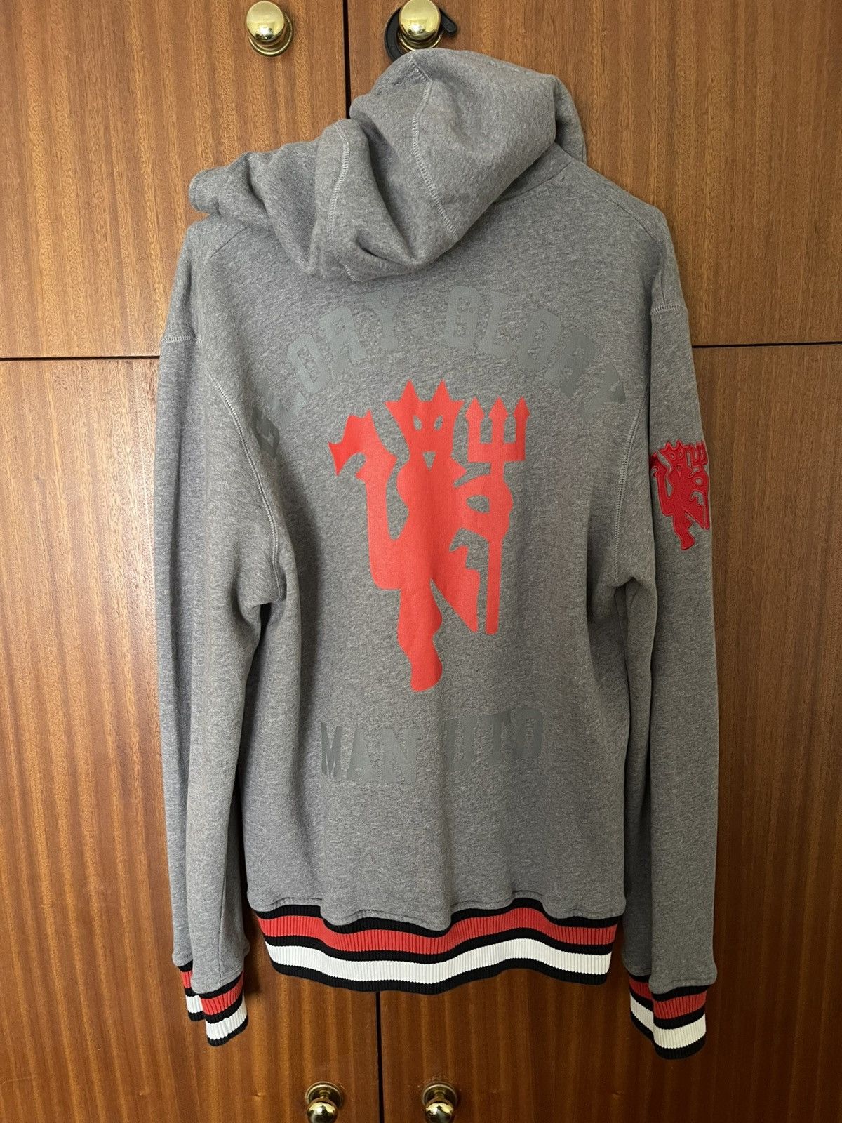 Other Manchester United Tracksuit Jacket Size US M / EU 48-50 / 2 - 2 Thumbnail