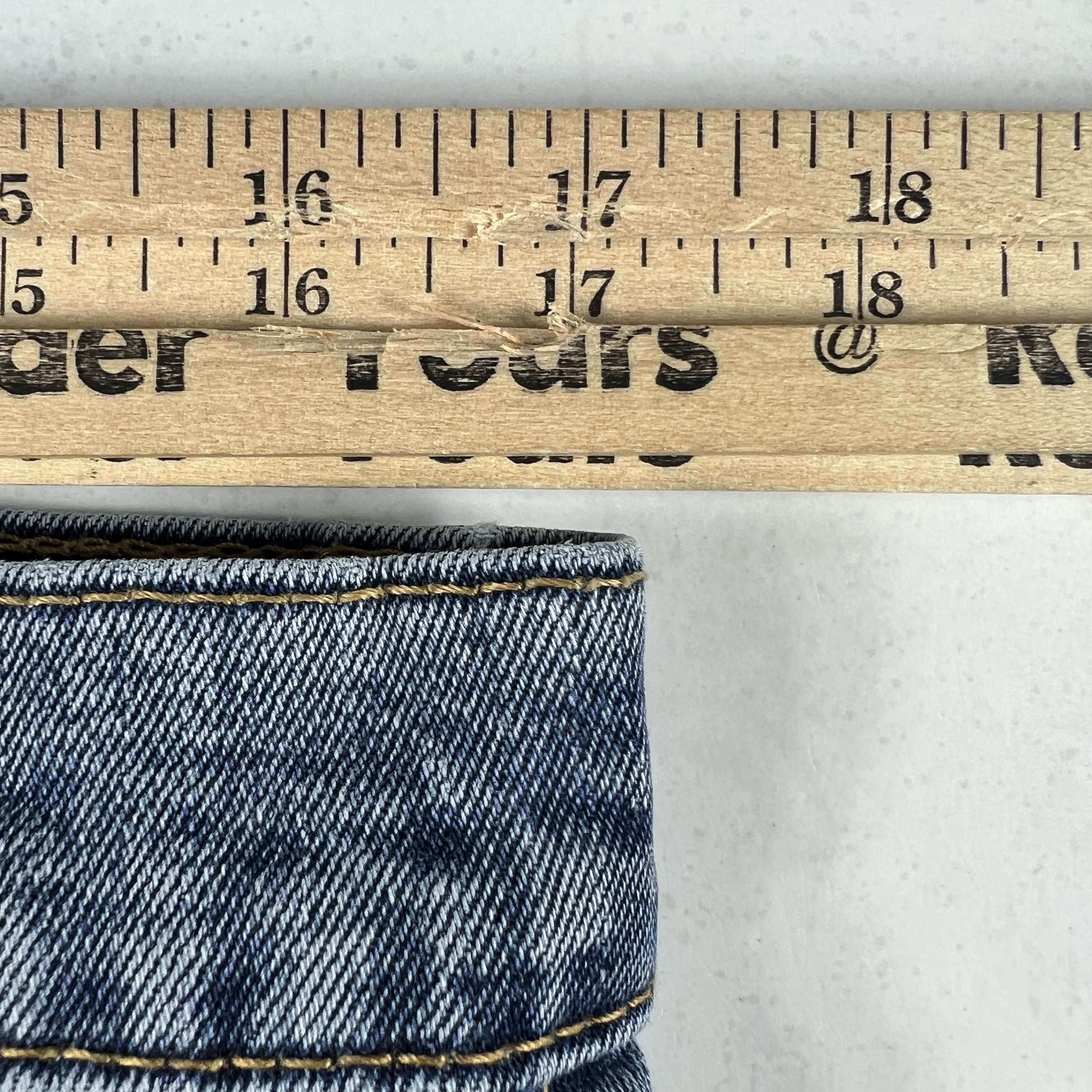 Levi's Levi's Jeans 505 Straight Leg Blue Faded Stretch Denim Size US 34 / EU 50 - 23 Thumbnail