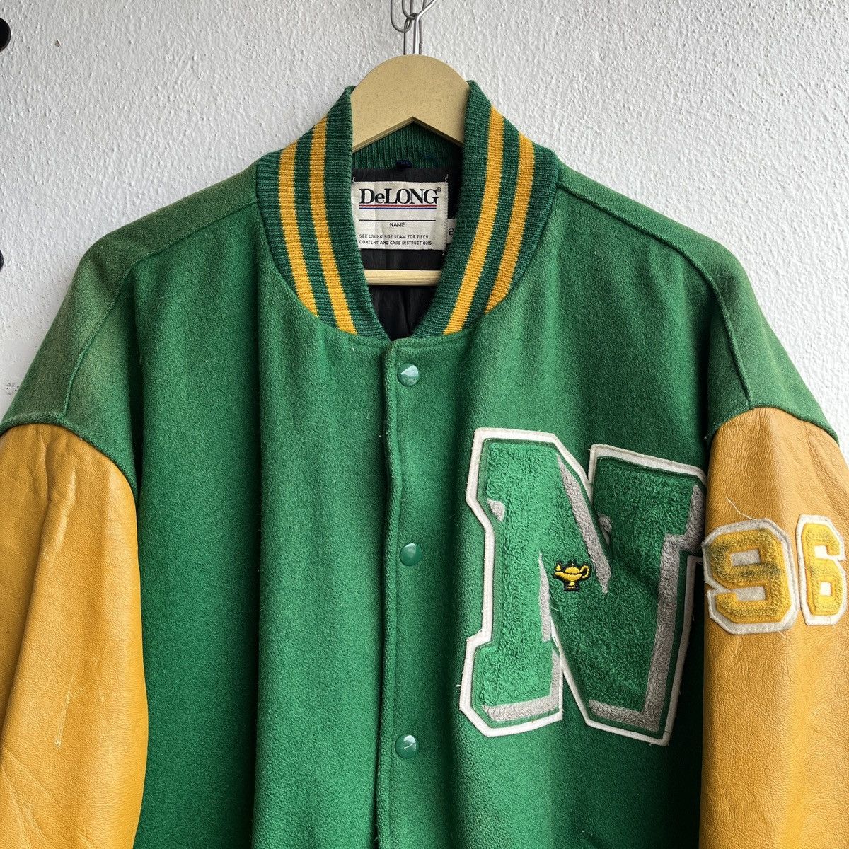 Delong VINTAGE DELONG DISTRESSED VARSITY LEATHER JACKET VAN FLEEREN Size US XXL / EU 58 / 5 - 22 Thumbnail