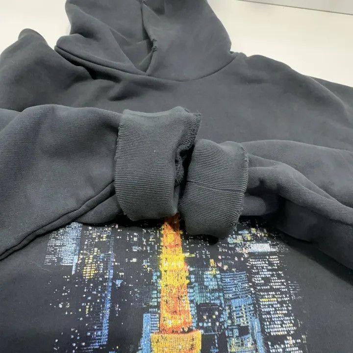 Balenciaga Balenciaga Eiffel Tower Graphic Hoodie 0079-2507 Size US M / EU 48-50 / 2 - 6 Thumbnail
