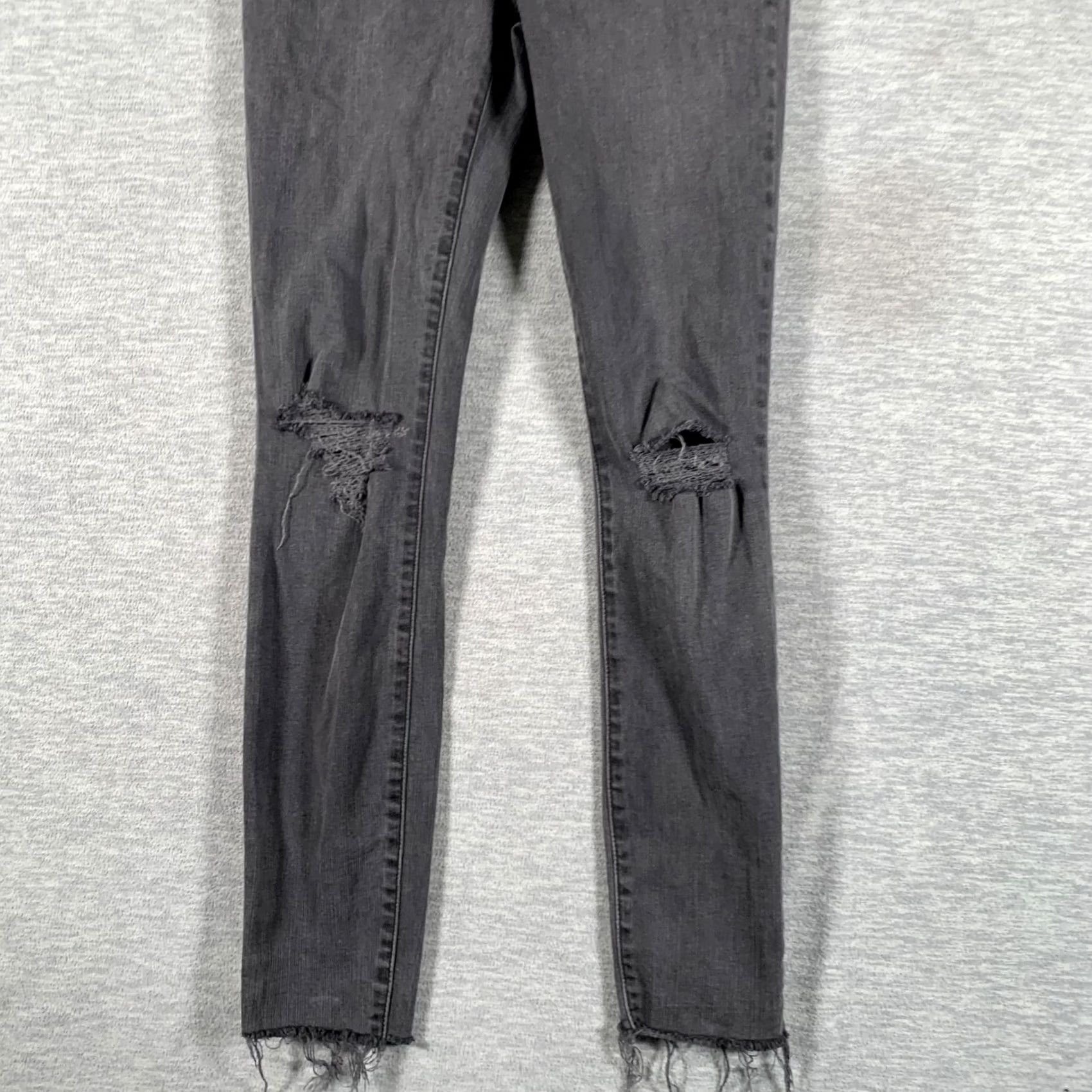 Madewell VINTAGE Madewell Jeans Womens 26 Gray Curvy High Rise Skinny Distressed Raw Hem Denim Size 26" / US 2 / IT 38 - 3 Thumbnail