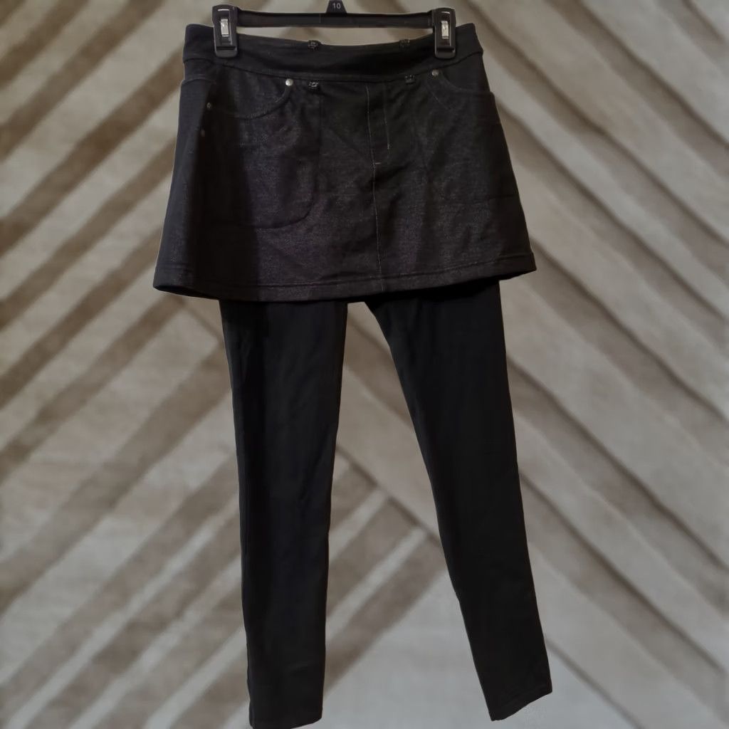 Athleta Athleta Leggings Skirted Black S 2-in-1 One Piece Comfort Elastic Waist Pockets Drawstring Size 28" / US 6 / IT 42 - 1 Thumbnail