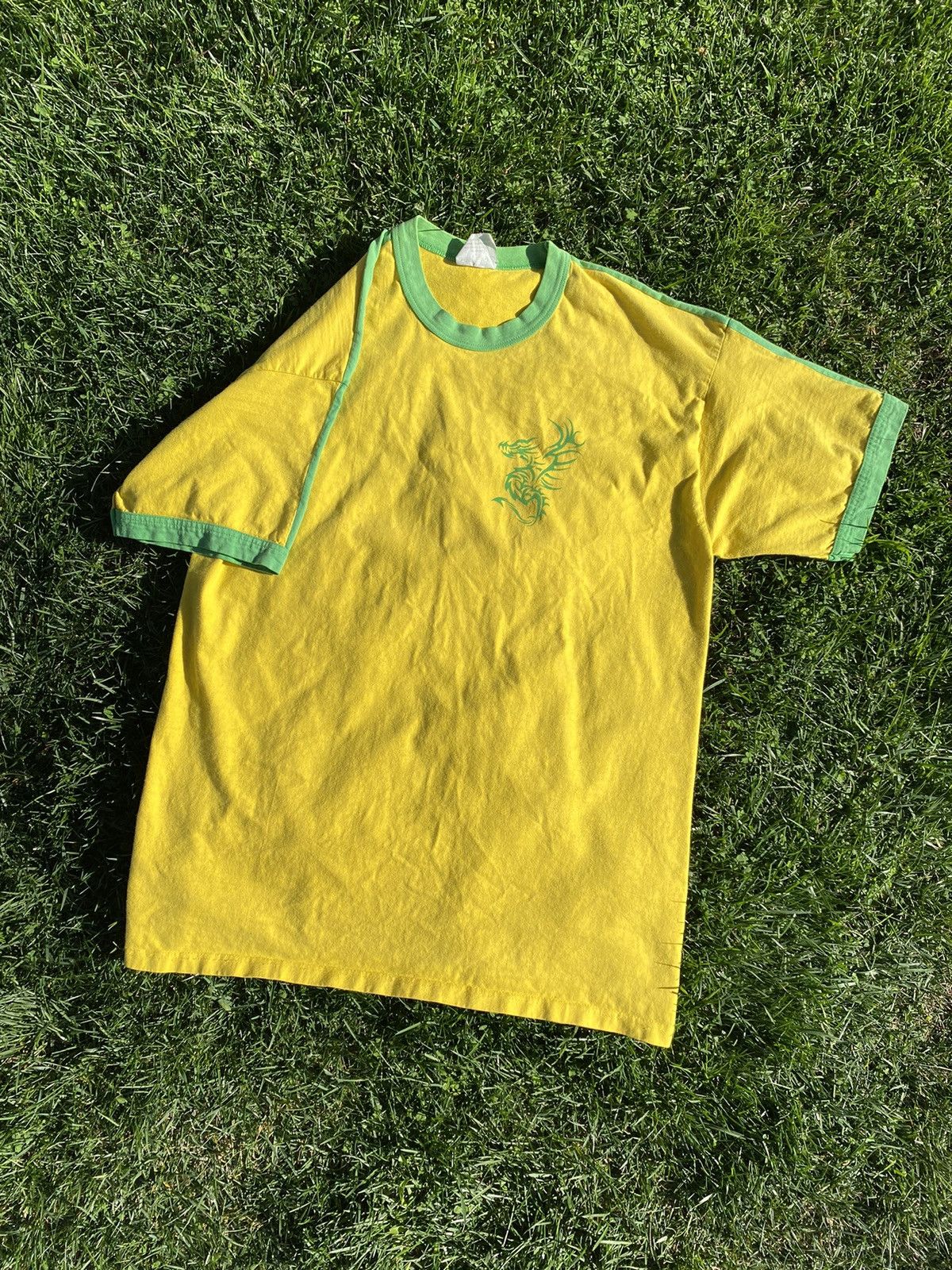 Vintage VINTAGE Y2K Dragon Ringer Tee Size US M / EU 48-50 / 2 - 1 Thumbnail