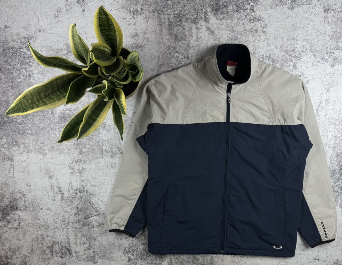 Oakley Oakley Men’s Gray Hiking Large Gorpcore Outdoor Basic Zip Jacket Windbreaker Size US L / EU 52-54 / 3 - 1 Thumbnail