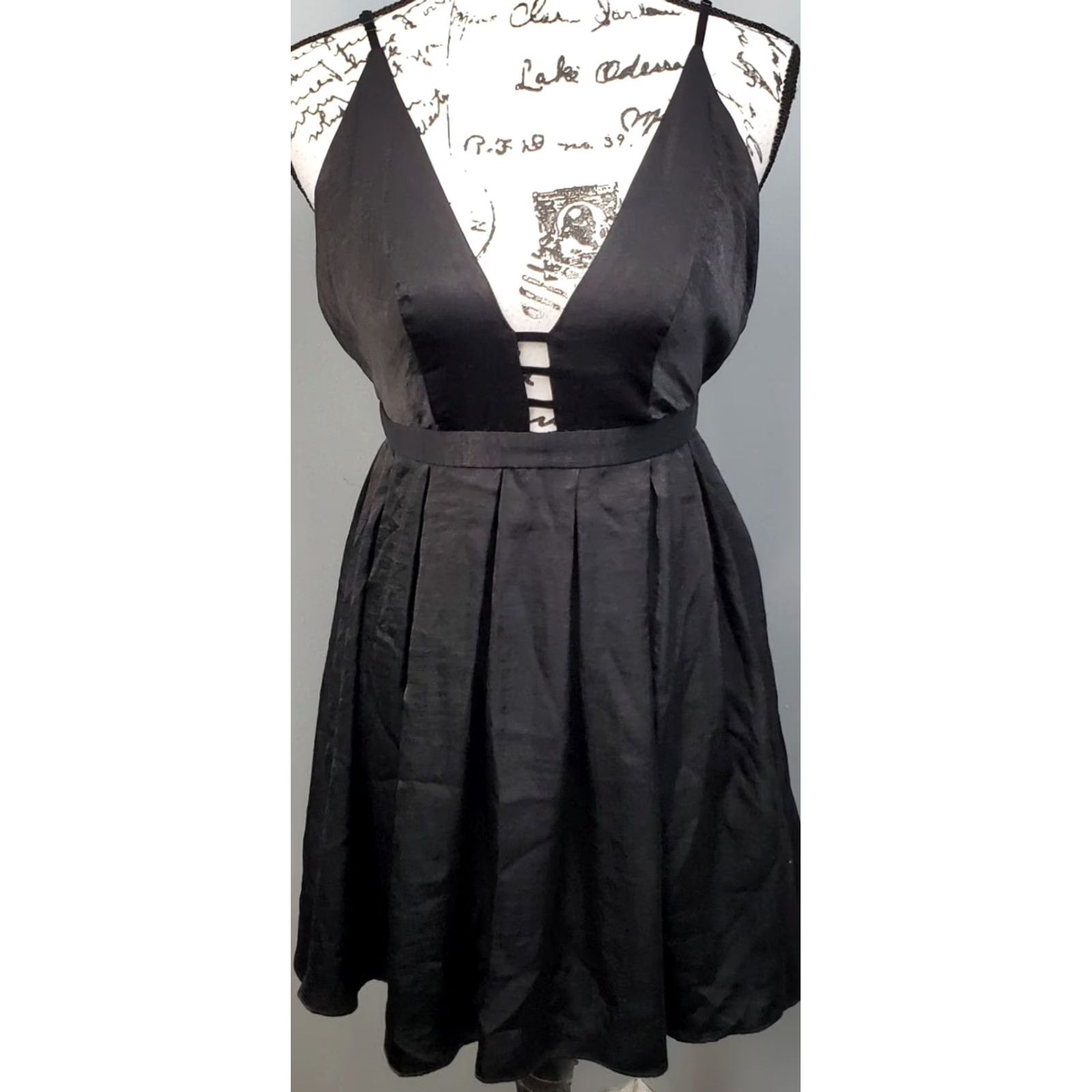 Free People Free People Women's Mini Dress 2 Black Lined Swing Hem Deep V Neck Backless Zipper XS-XL Not Applicable Size XS / US 0-2 / IT 36-38 - 2 Thumbnail