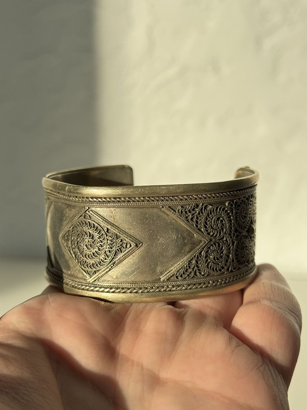 Vintage ★0% TAX★ ANTIQUE HIPPIE NATURAL PATINA METAL BRACELET PUNK Size ONE SIZE - 1 Thumbnail