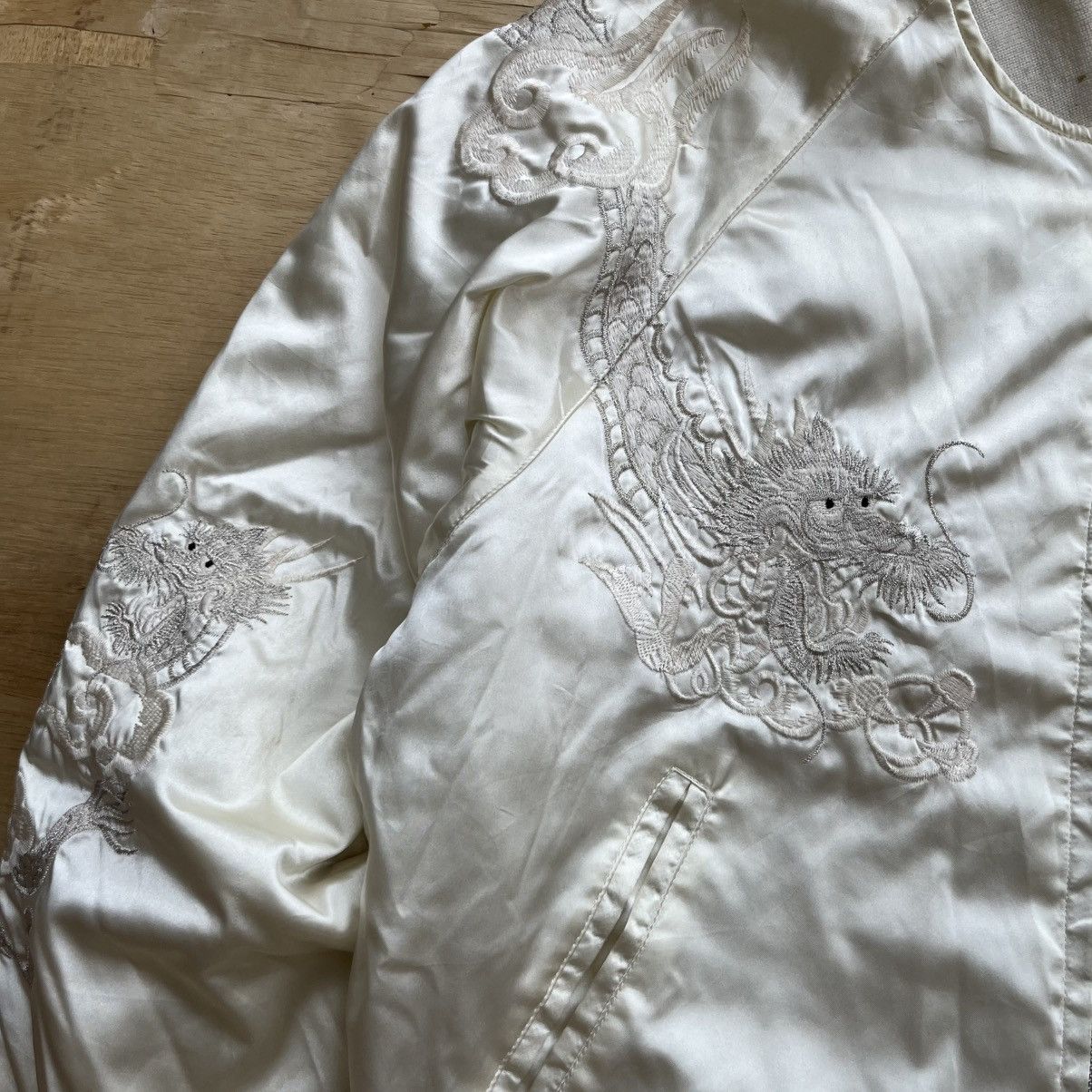 Japanese Brand SUKAJAN DRAGON & TIGER WHITE ON WHITE EMBROIDERED JACKET Size US M / EU 48-50 / 2 - 2 Thumbnail