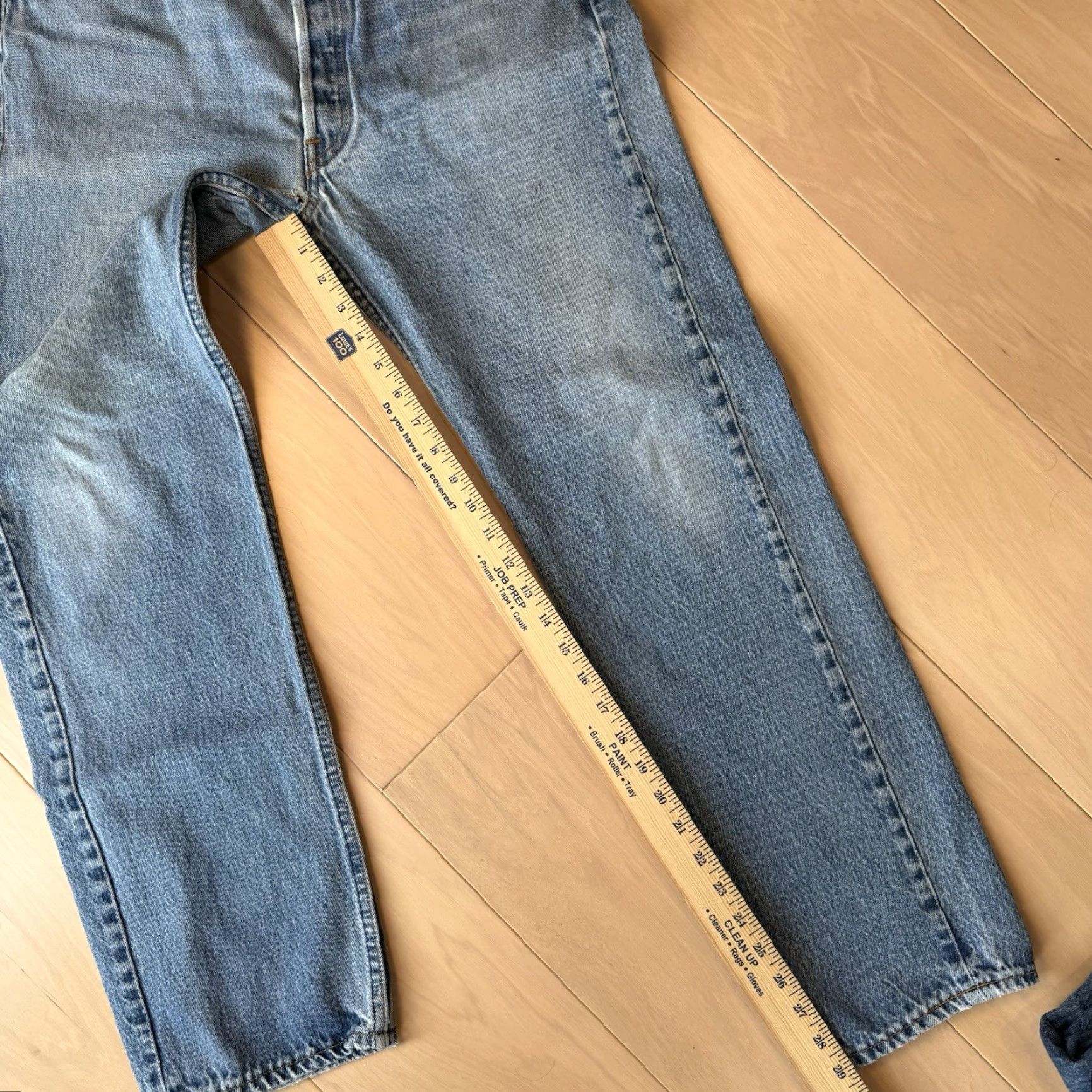Levi's VINTAGE Levis 501 Jeans 32 Blue Straight Leg 80s Denim Workwear Non Selvedge Size US 32 / EU 48 - 7 Thumbnail