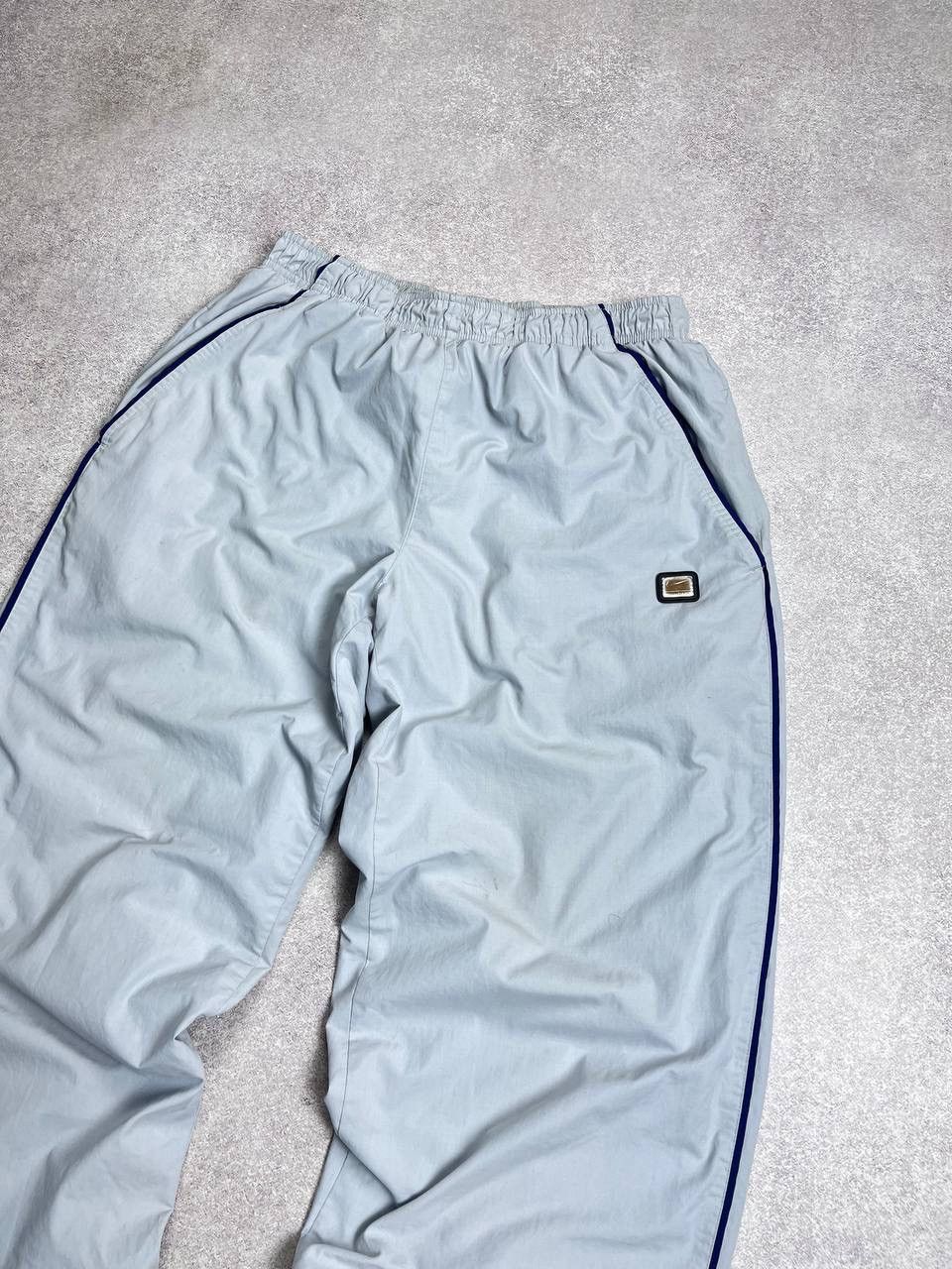Nike × Vintage VINTAGE CRAZY NIKE SWOOSH BAGGY NYLON TRACK PANTS Y2K L Size US 34 / EU 50 - 3 Thumbnail