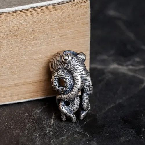 Other Octopus Dark STEAL! Y2K Chains Necklace Chain Size ONE SIZE - 2 Thumbnail