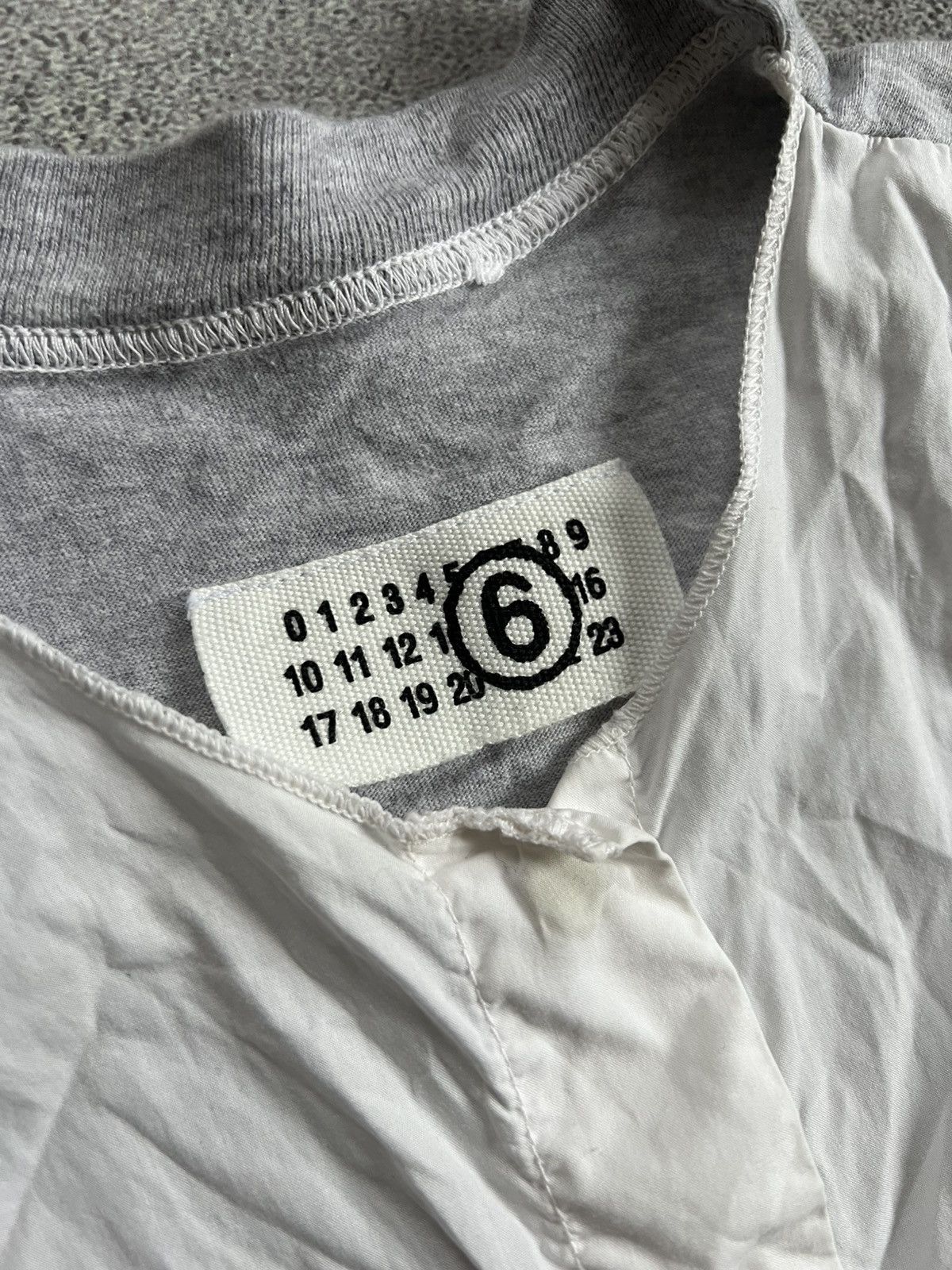 Maison Margiela MM6 Maison Margiela Sleeveless Button Shirt Blouse 42 Vest Size M / US 6-8 / IT 42-44 - 6 Thumbnail