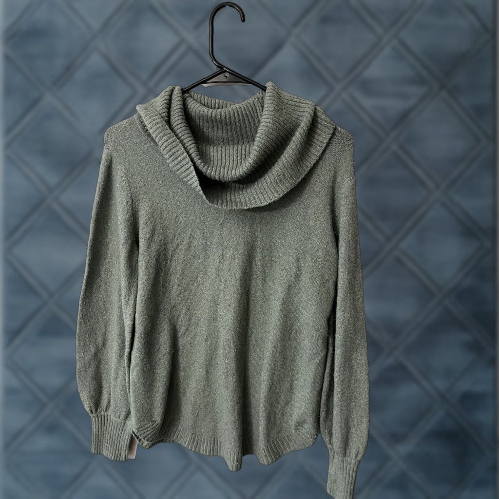 Vintage Tahari Women’s Cowl Neck Sweater Size XS Green Polyester Blend Size XS / US 0-2 / IT 36-38 - 1 Thumbnail