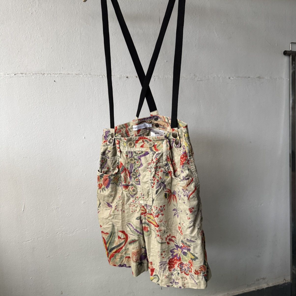 Other See by Chloé Floral Hawaii Pattern Shorts Suspenders Size 28" / US 6 / IT 42 - 8 Thumbnail