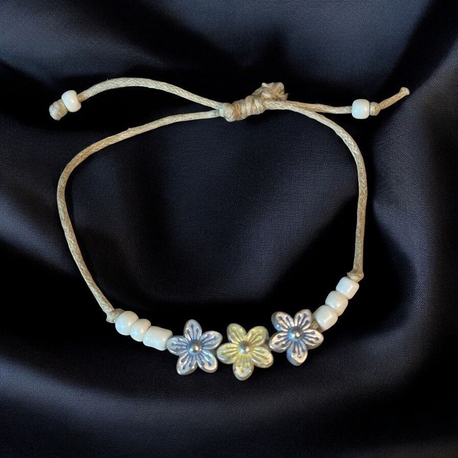 Other Floral adjustable cord bracelet Size ONE SIZE - 1 Thumbnail
