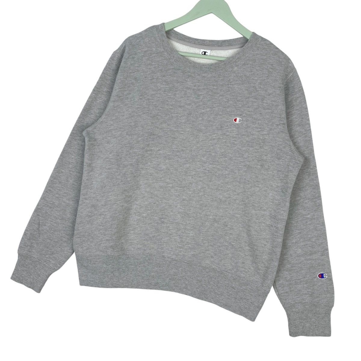Champion Champion Embroidery Logo Sweatshirt Crewneck Pullover Jumper Size L / US 10 / IT 46 - 3 Thumbnail