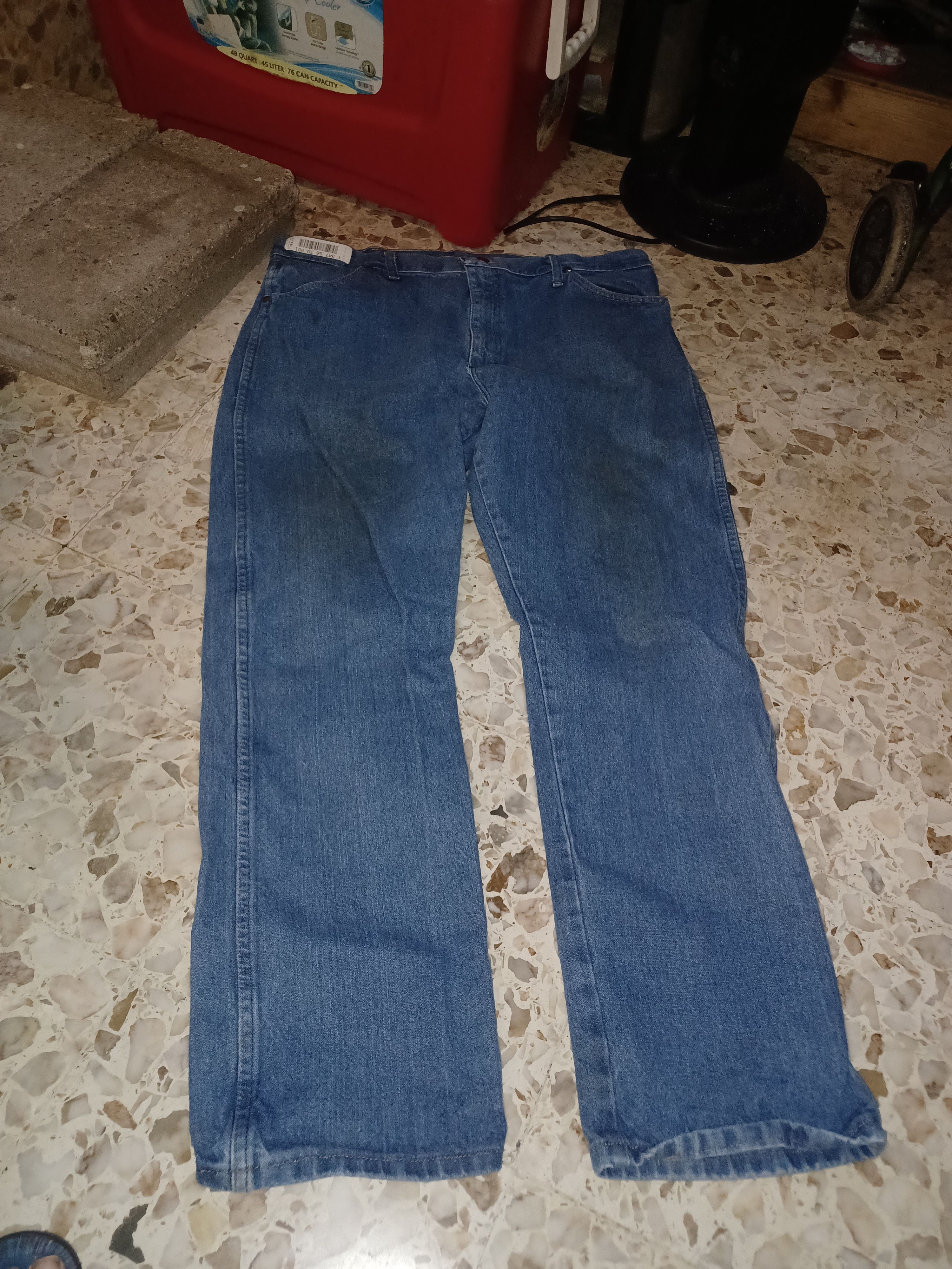 Wrangler Wrangler Men's Blue Jeans 40 x 32 Size US 40 / EU 56 - 1 Thumbnail