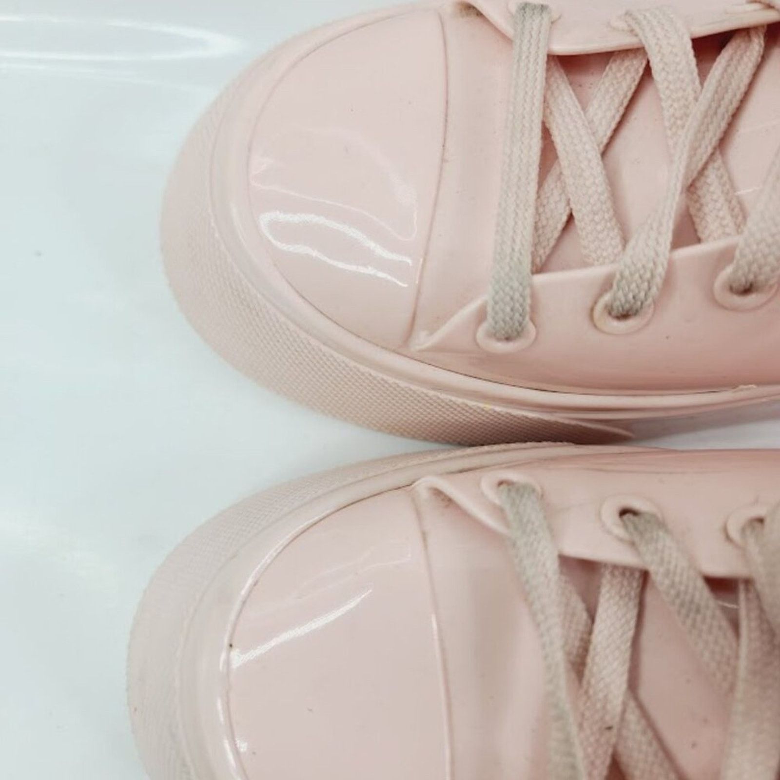 Melissa Melissa Baby Pink Rubber Sneakers – Berry Scented Size 8 Size US 8 / IT 38 - 3 Thumbnail