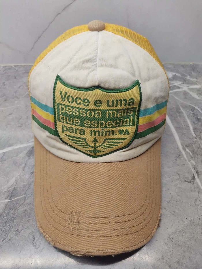 Vintage Vintage Voce E Uma Distressed Style Trucker Hat Cap Size ONE SIZE - 2 Thumbnail