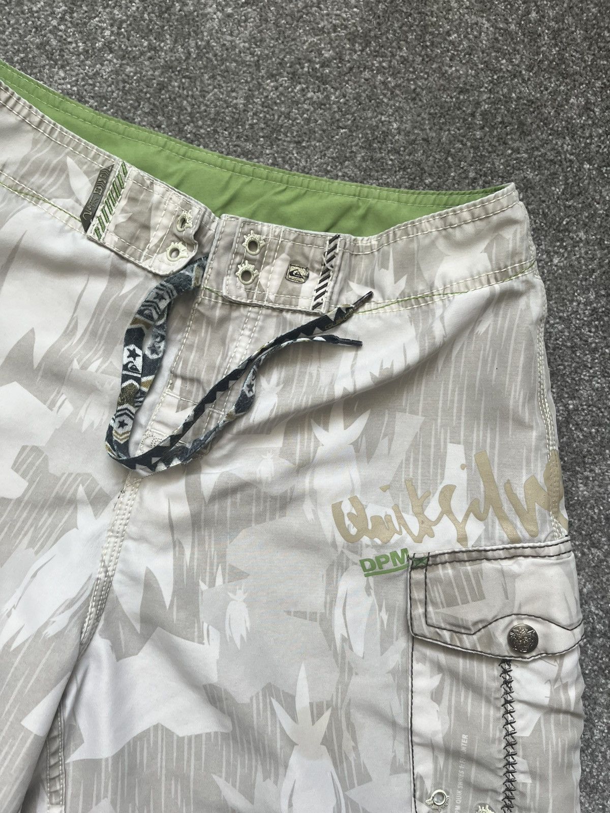 Futura × Quiksilver Futura x Quiksilver 2007 Pointman Shorts Size US 30 / EU 46 - 2 Thumbnail