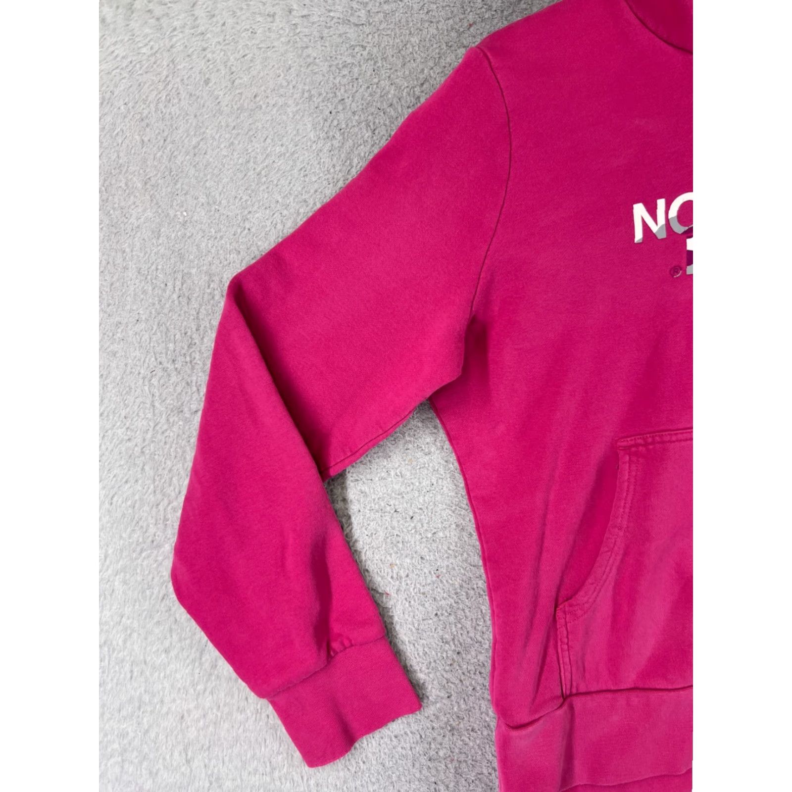 The North Face The North Face Hoodie Womens M Pink Pullover Cotton Blend Pocket Logo Crew Neck Sweatshirt Size M / US 6-8 / IT 42-44 - 3 Thumbnail