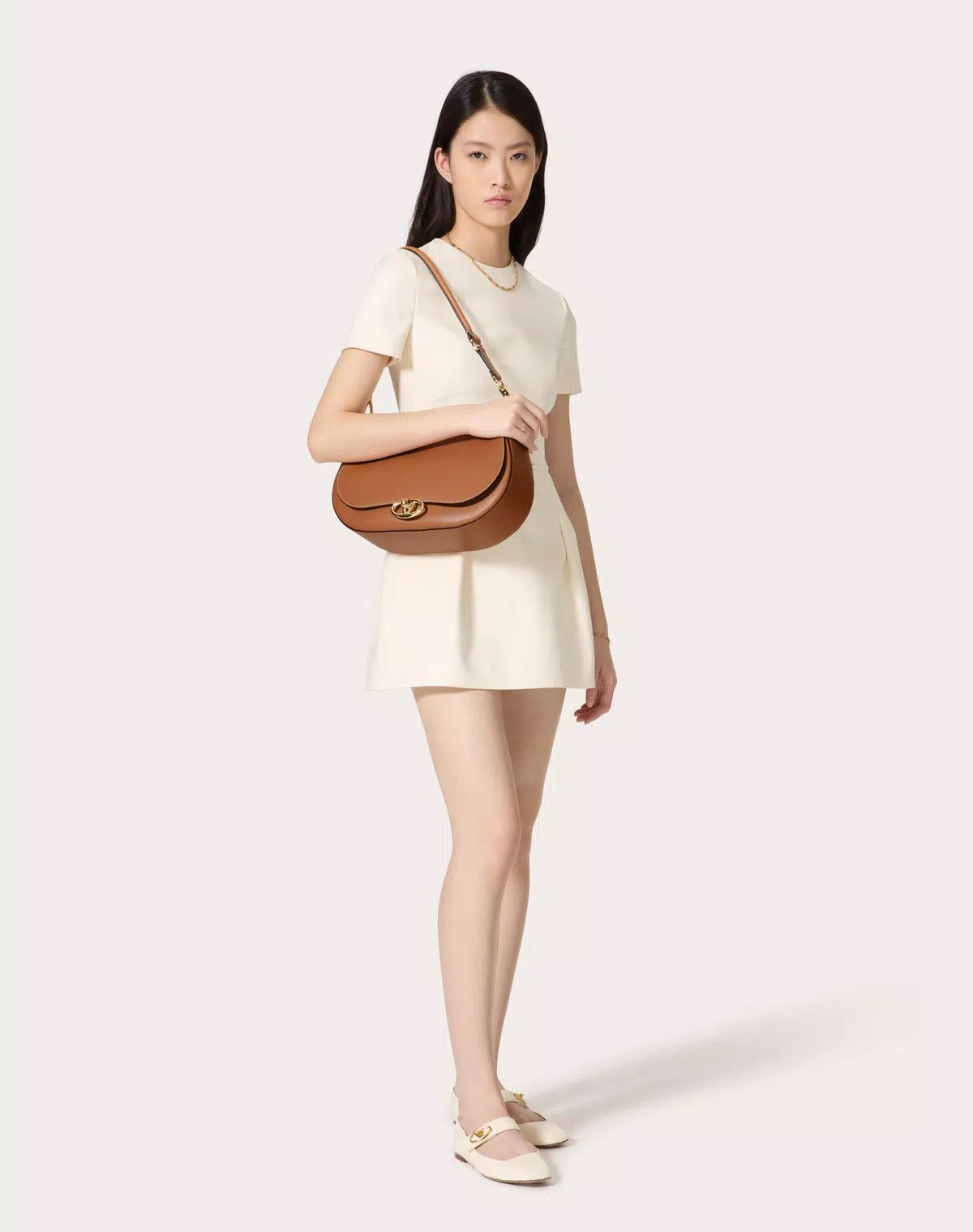 Valentino oc11z0725 Size:OS/Bag In Nappa Calfskin in Almond Beige Size ONE SIZE - 8 Thumbnail